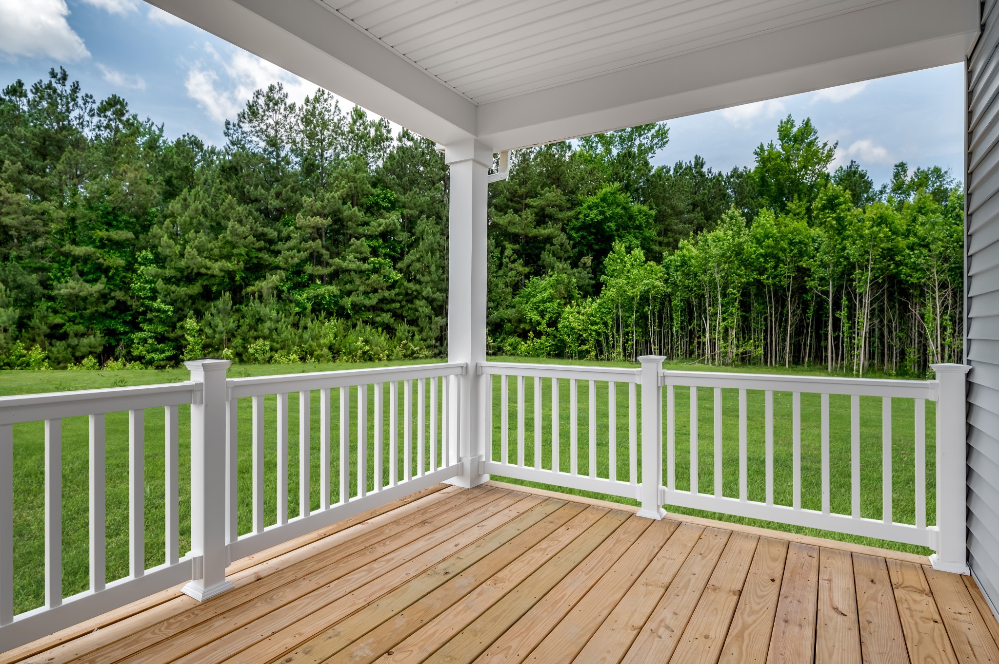 4421 Fairlight Lane