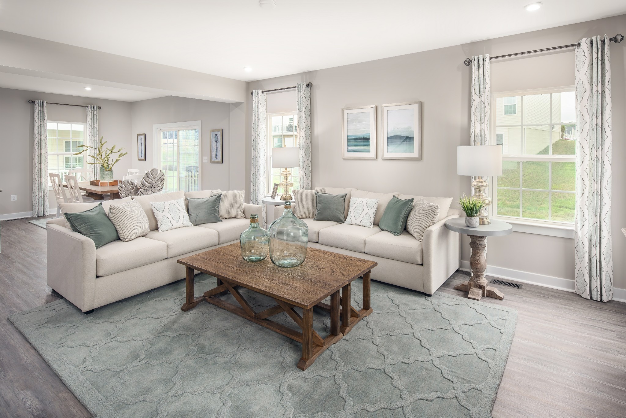 4412 Fairlight Lane