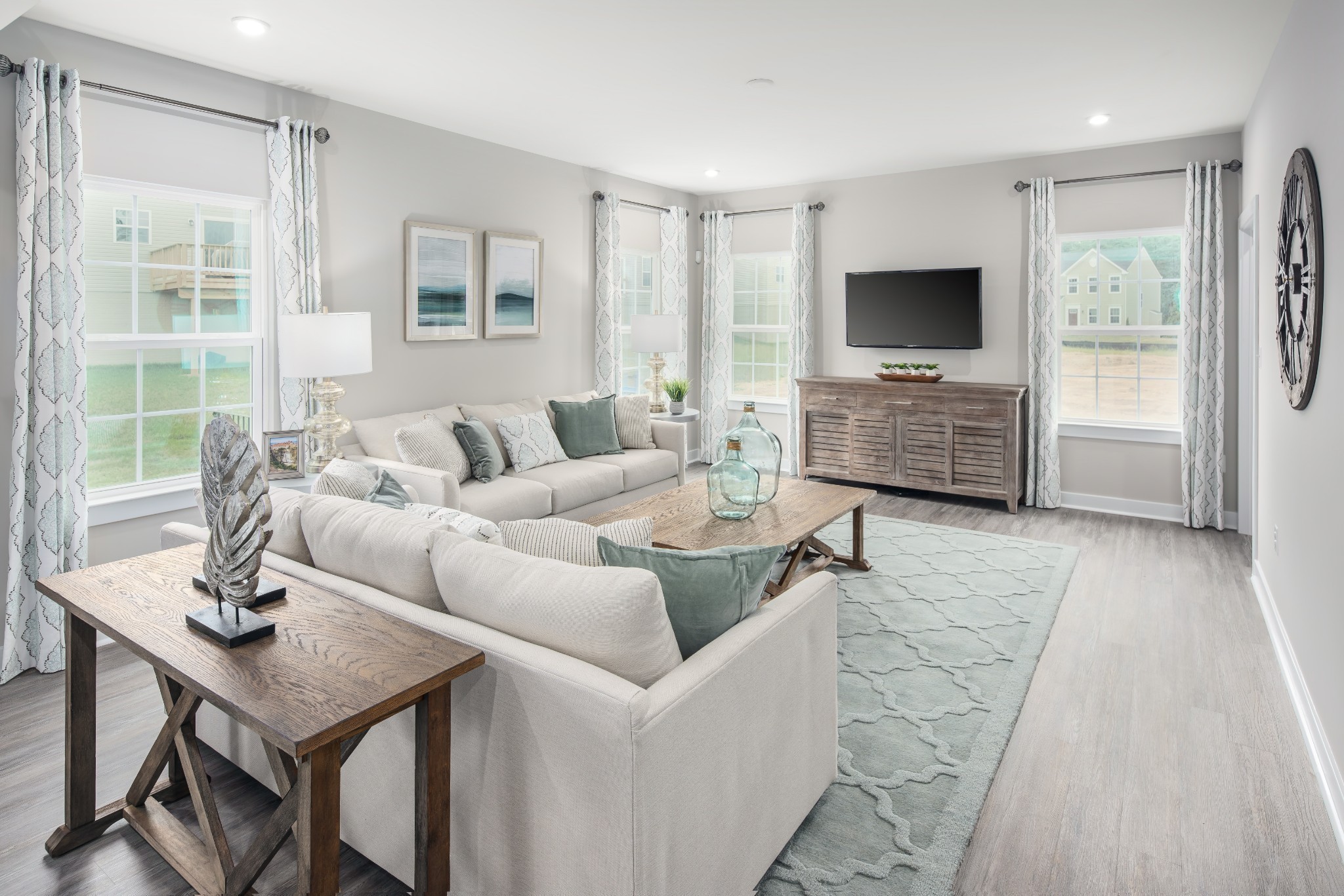 4412 Fairlight Lane
