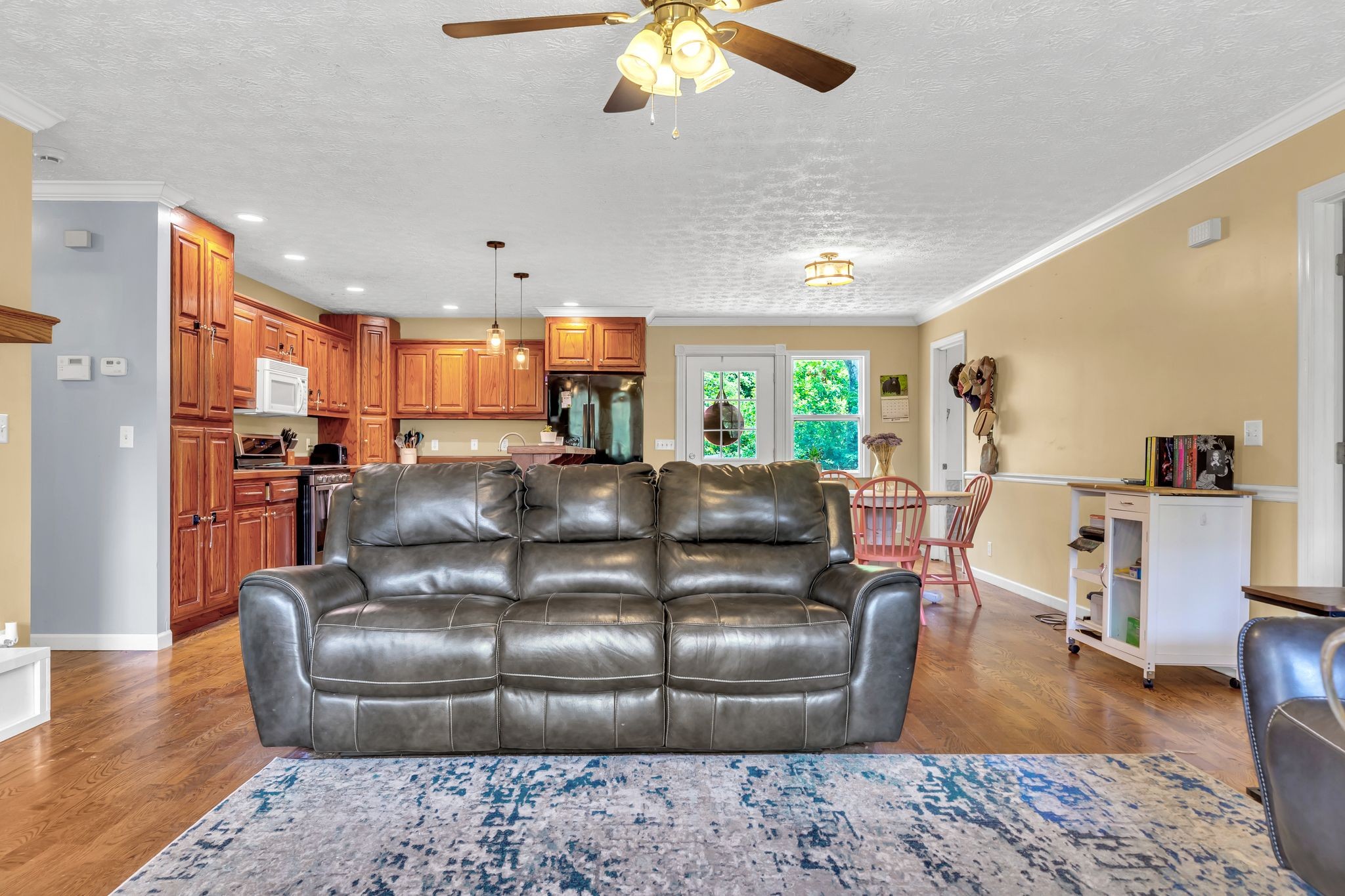 1450 Pleasant Hill Road