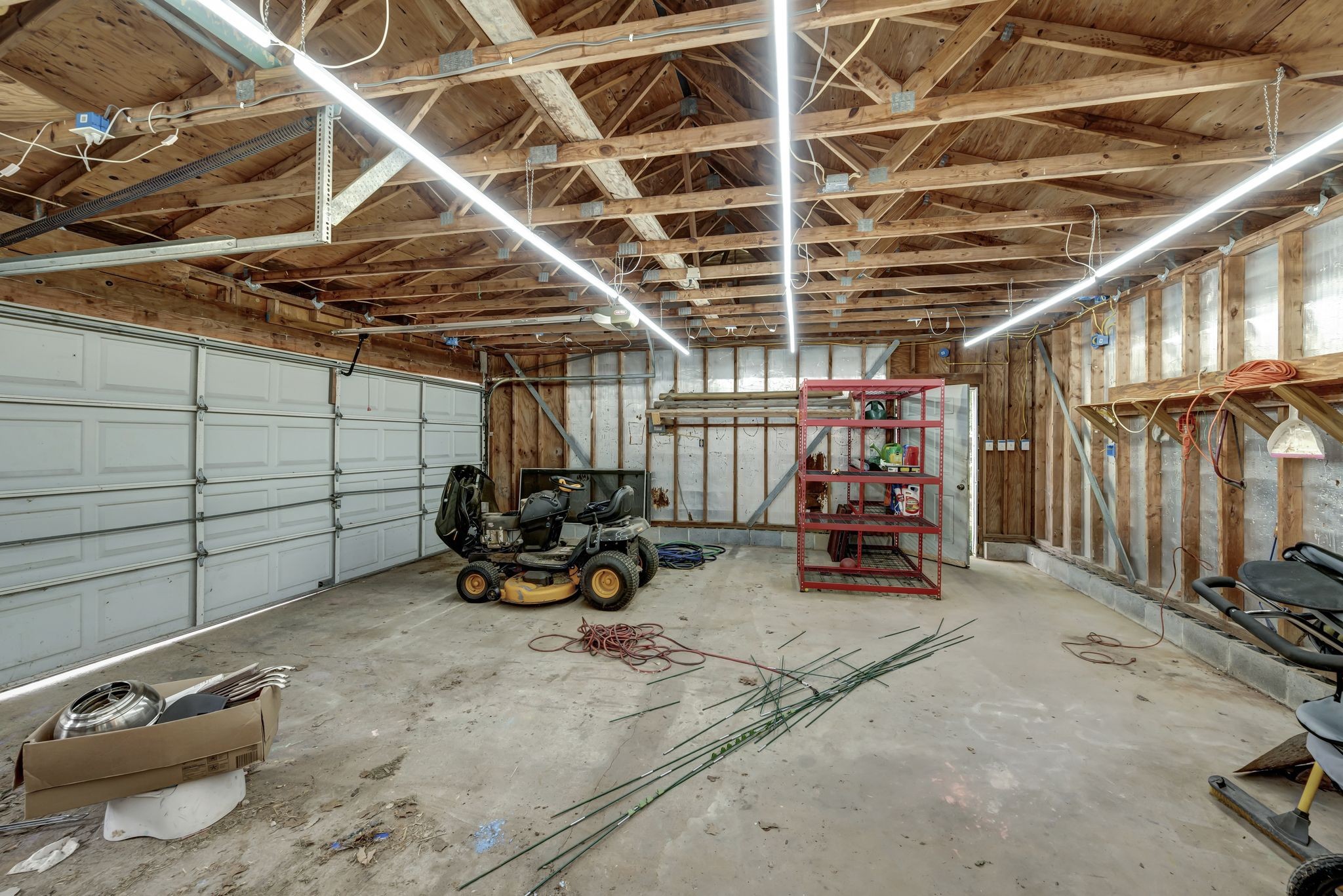 104 Foxland Dr