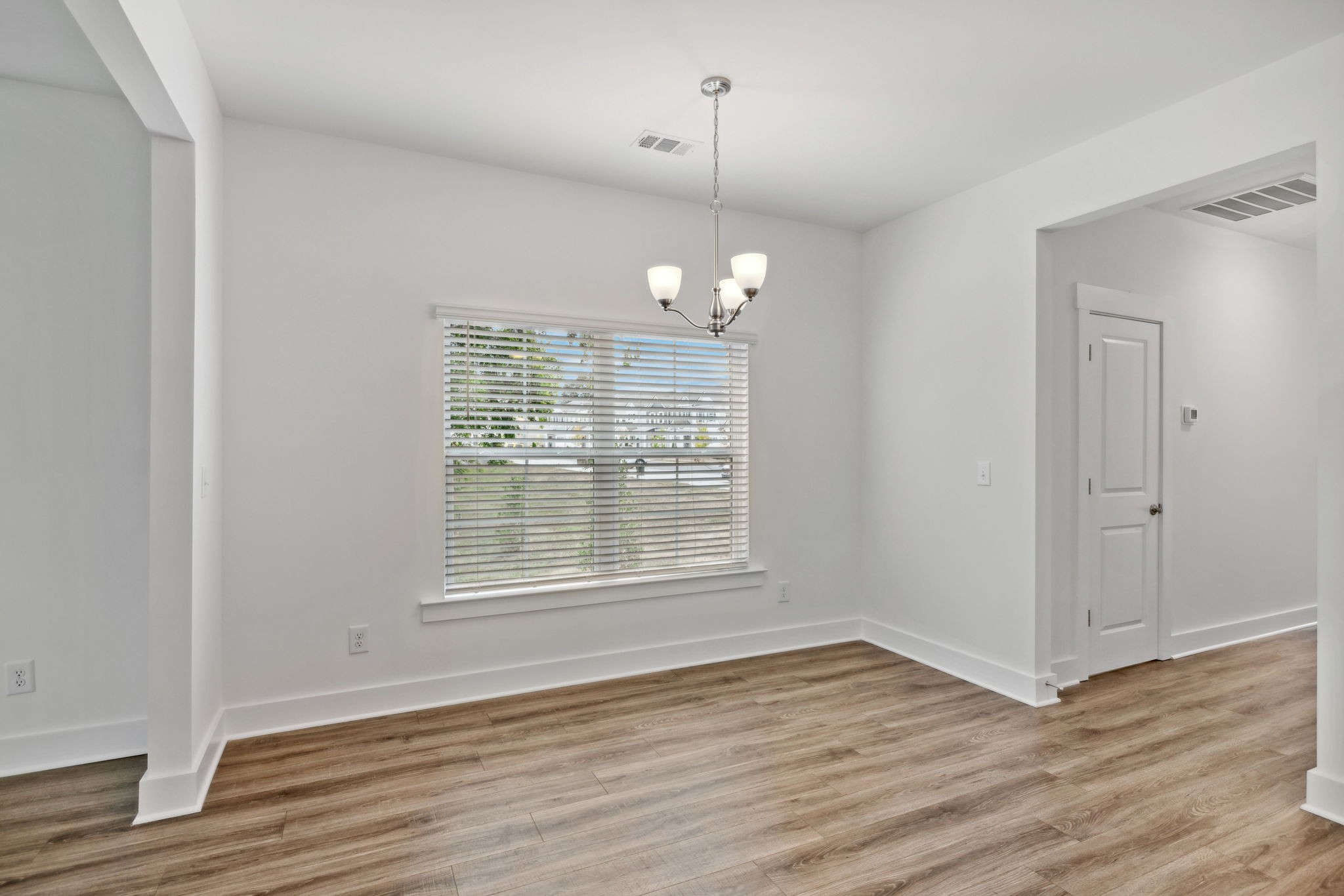 1019 Sweetleaf Dr