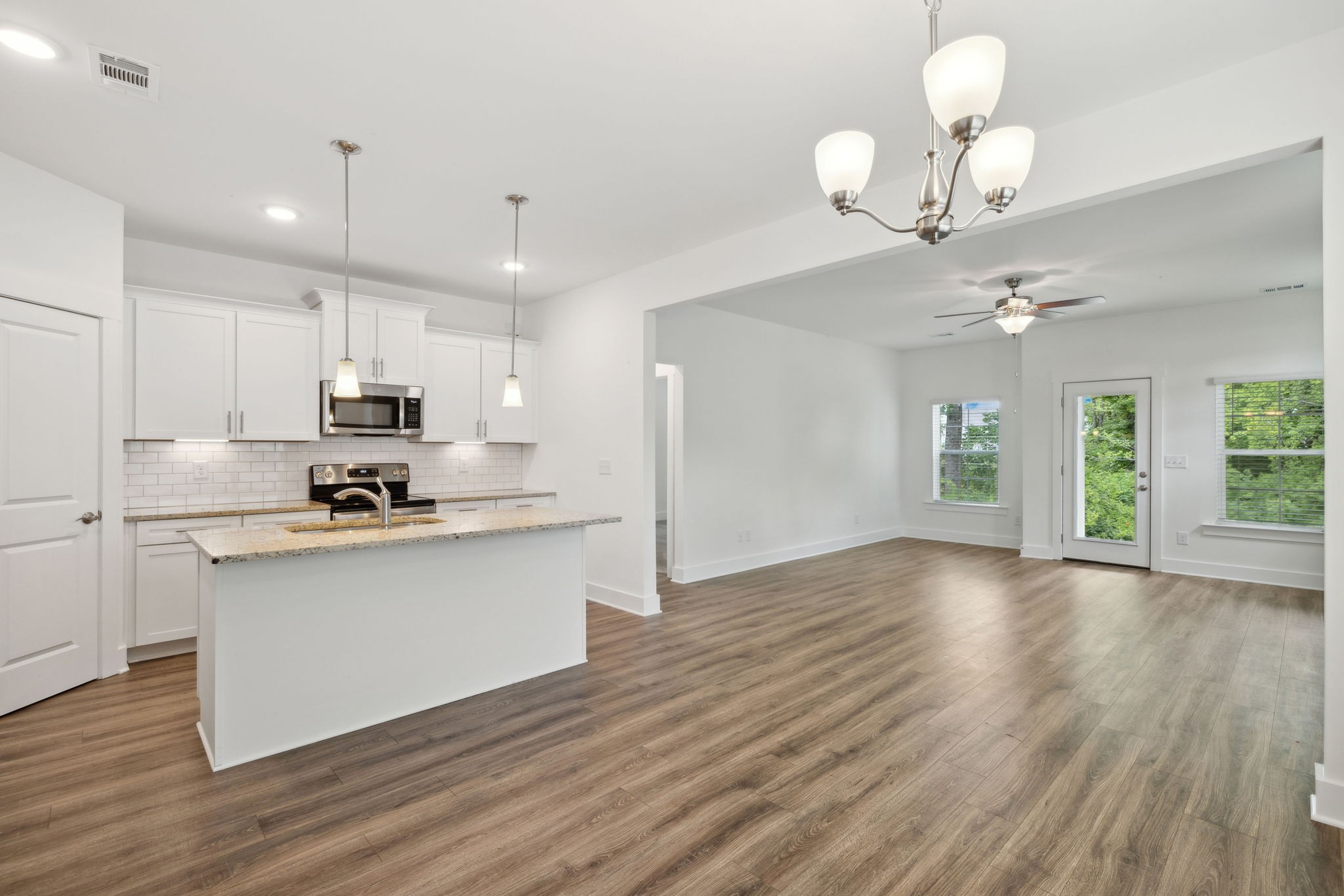 1019 Sweetleaf Dr