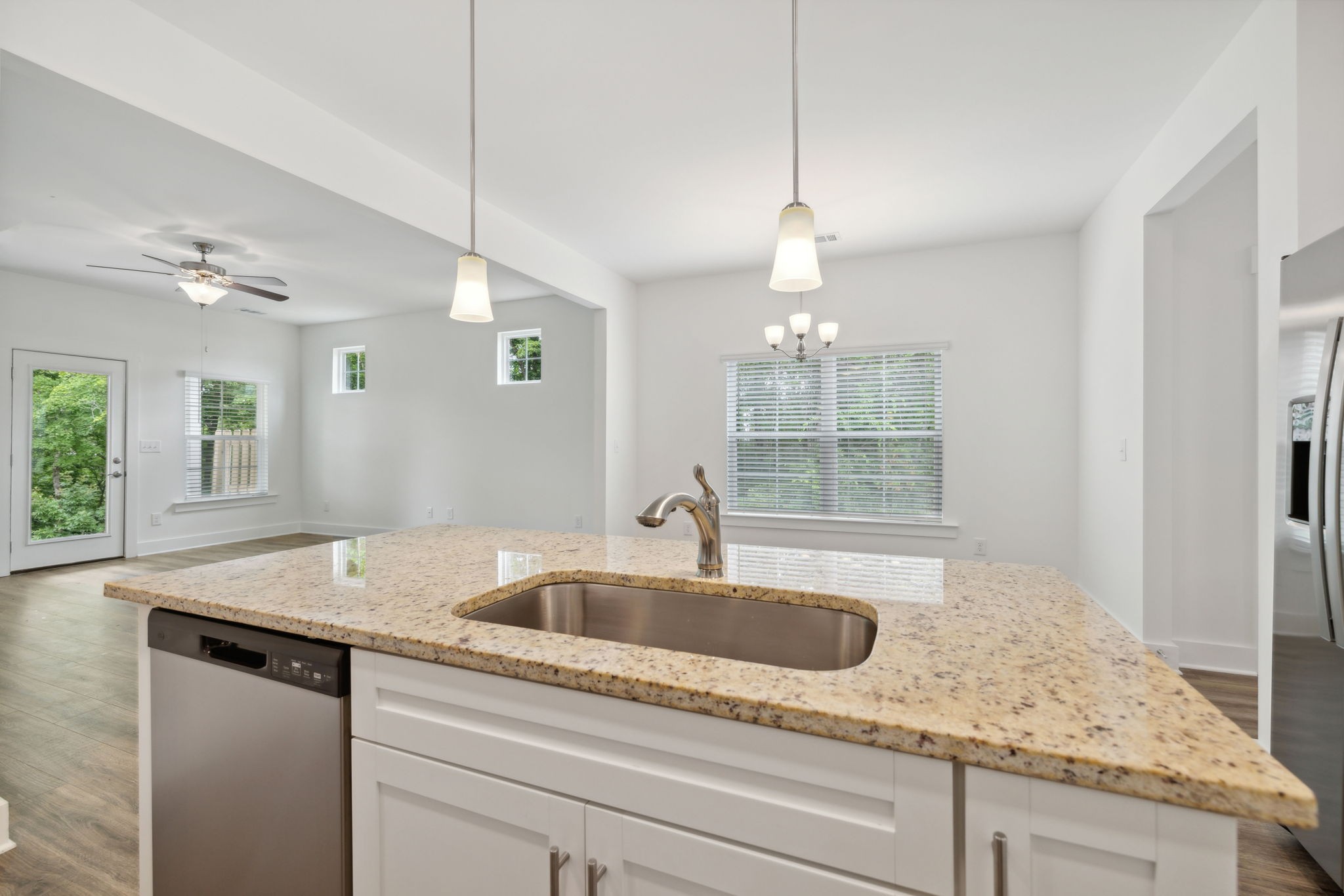 1019 Sweetleaf Dr