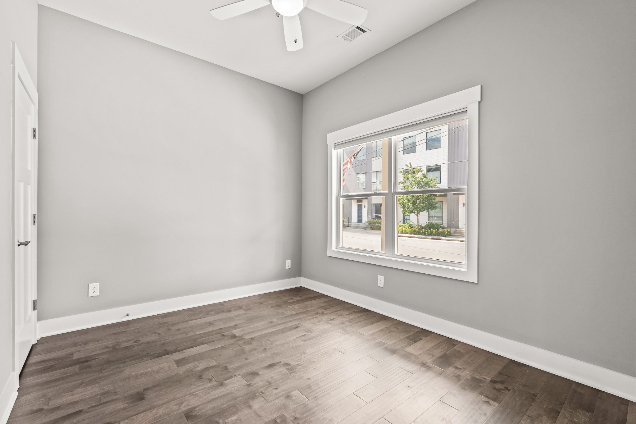 442 Merritt Ave