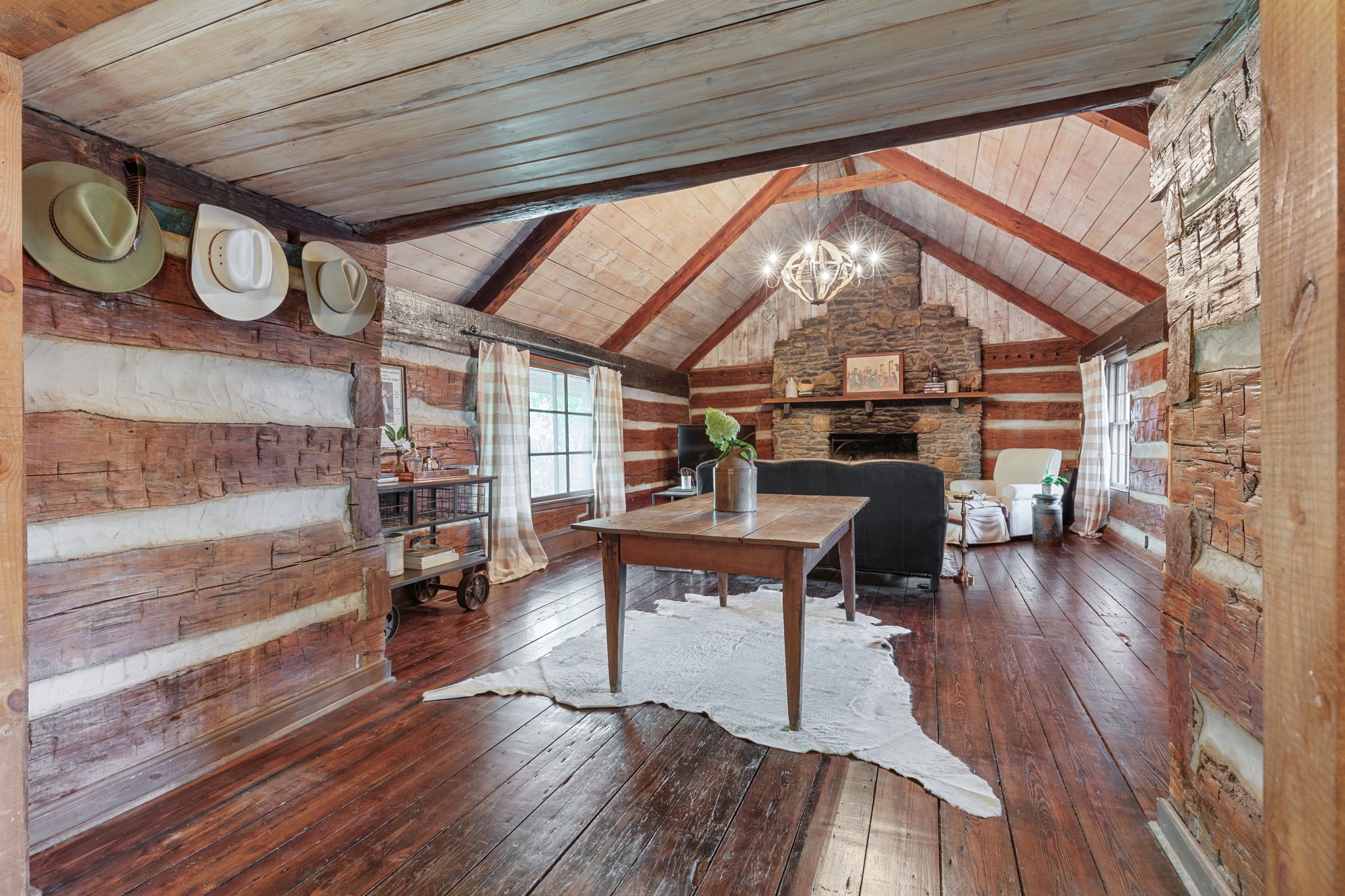 3712 Valley Ridge Dr