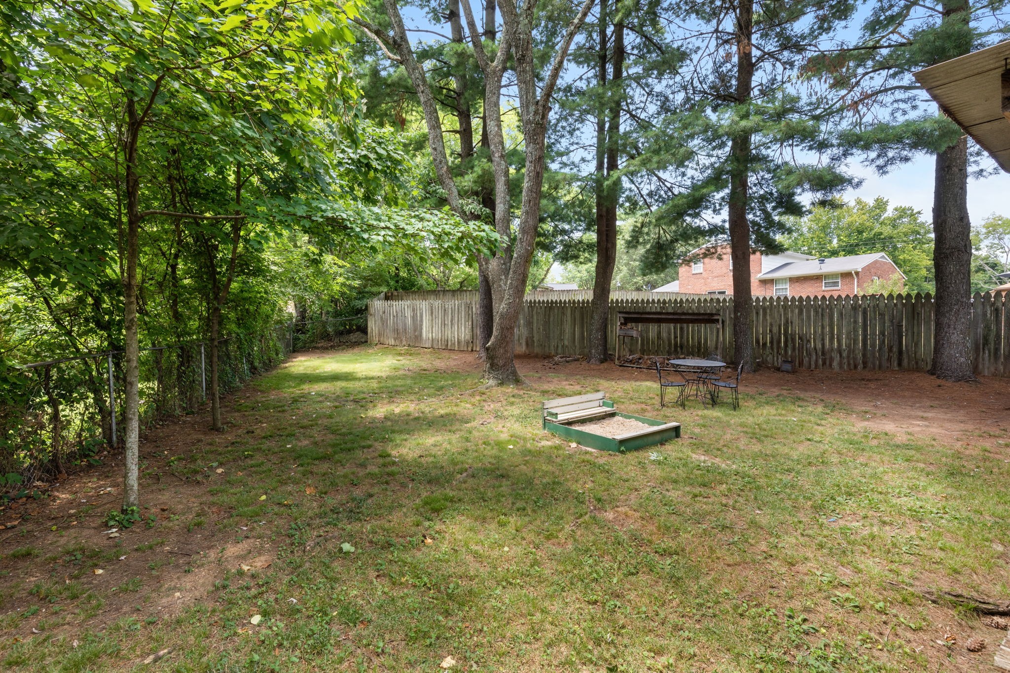 3712 Valley Ridge Dr