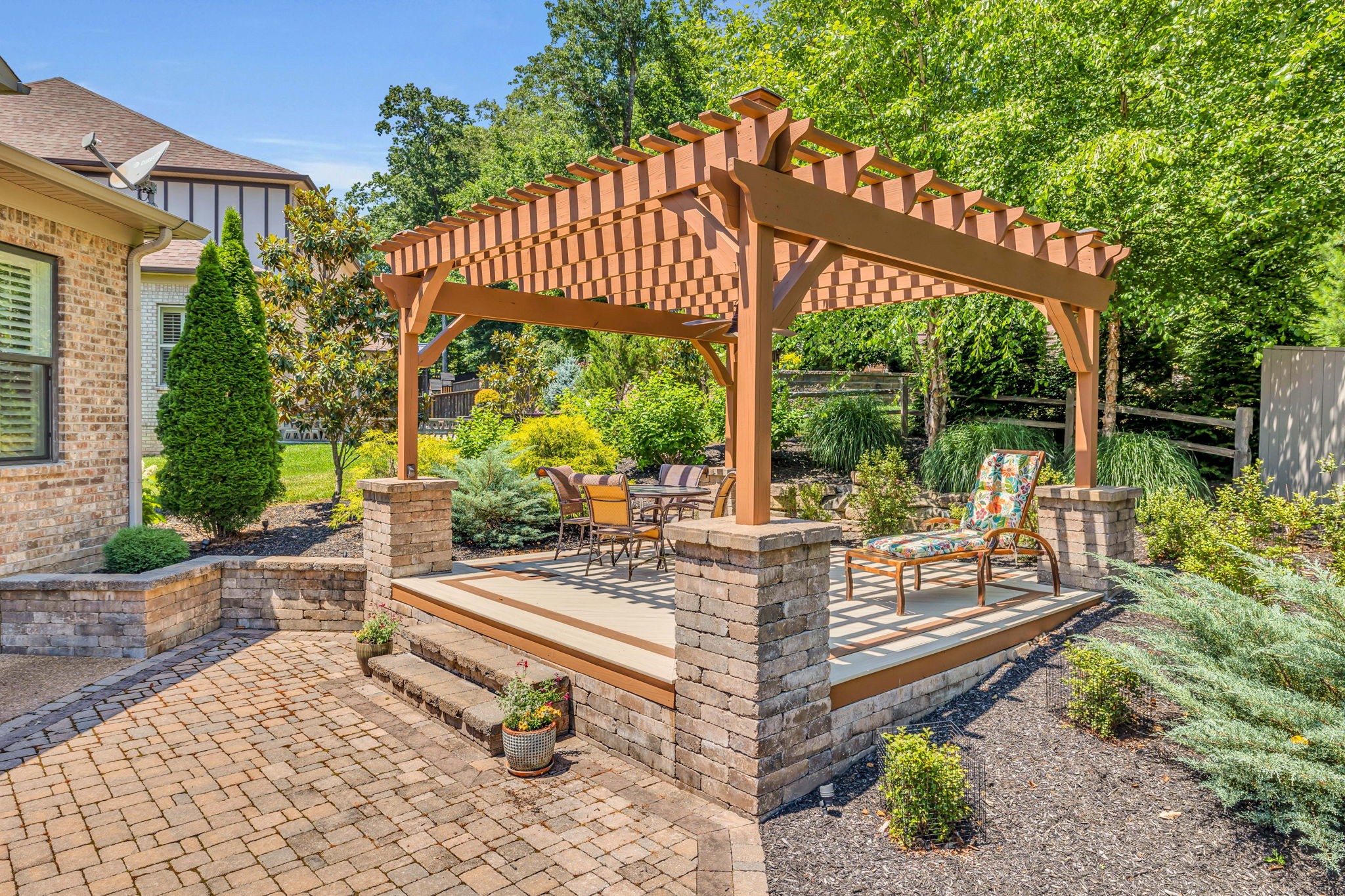 7225 Natchez Pointe Dr