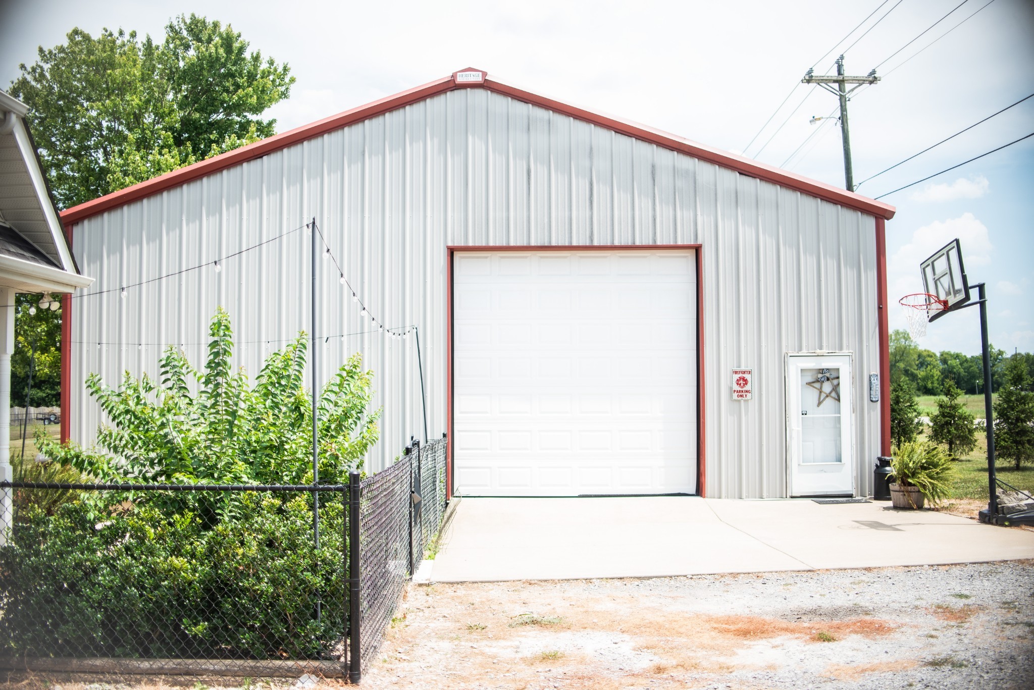 7291 Miller Rd