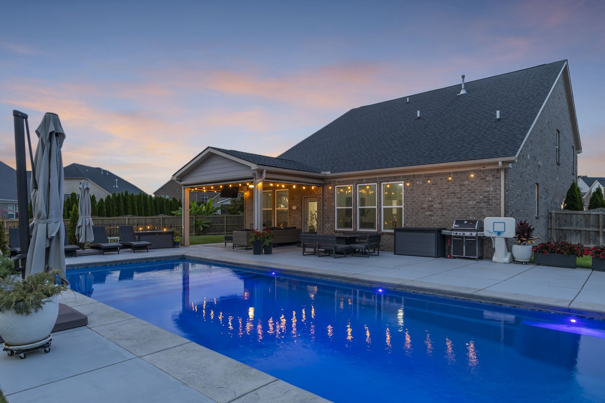 812 Stone Meadow Ct