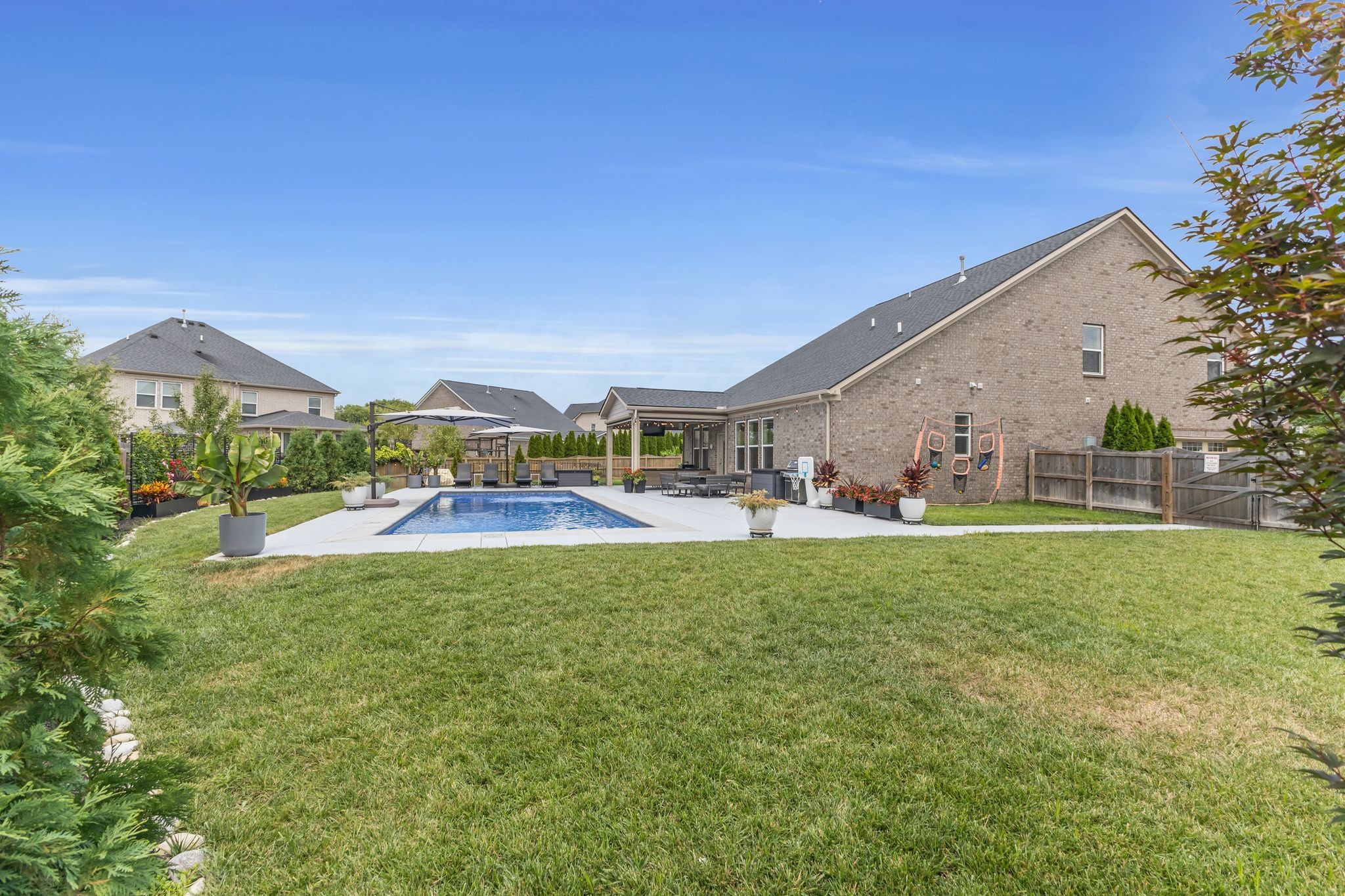 812 Stone Meadow Ct