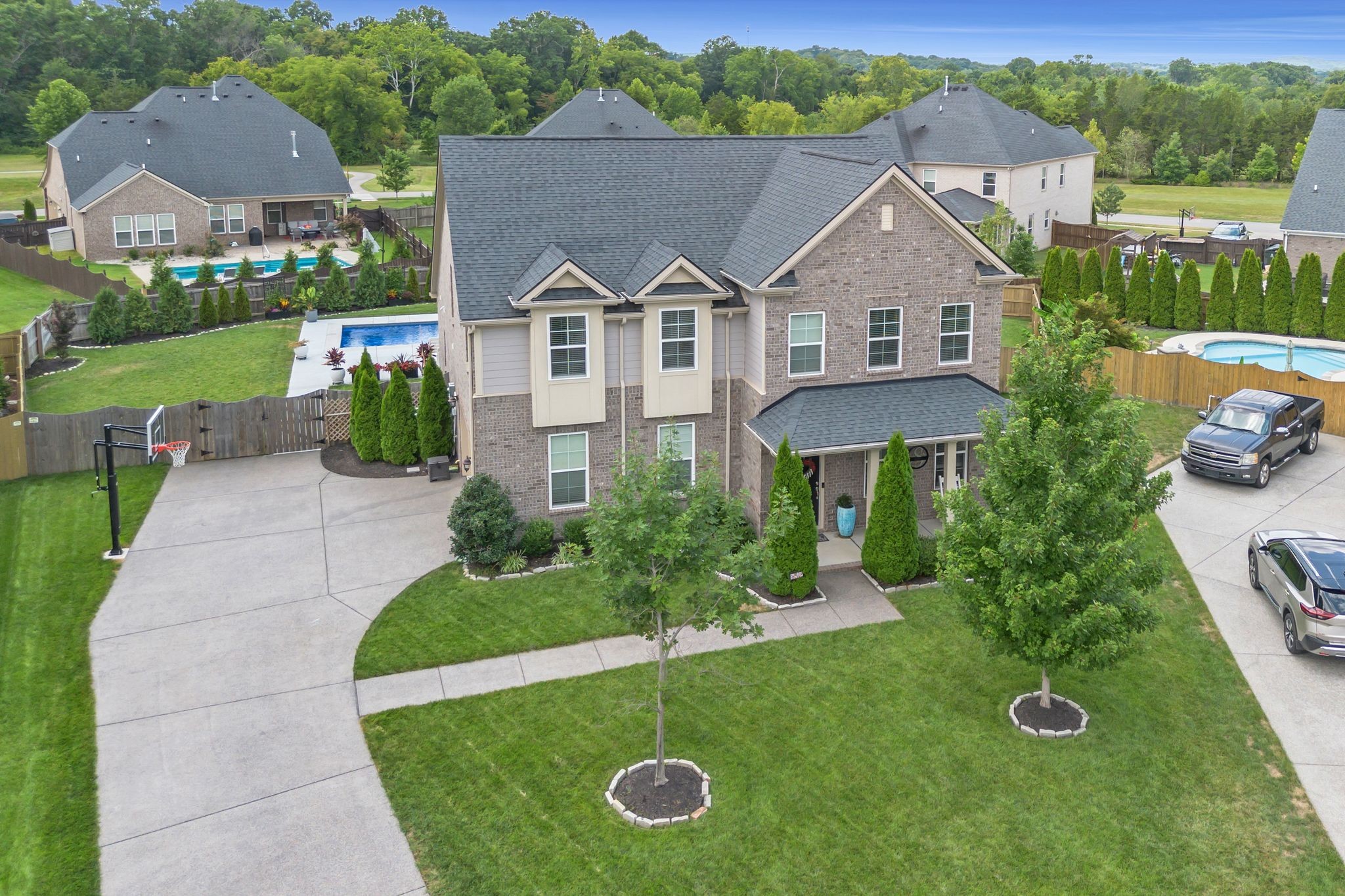 812 Stone Meadow Ct