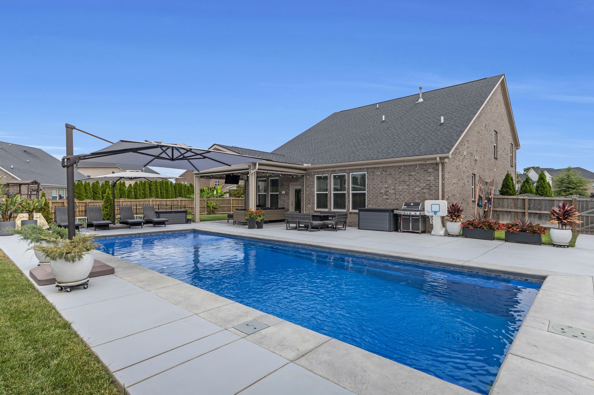 812 Stone Meadow Ct