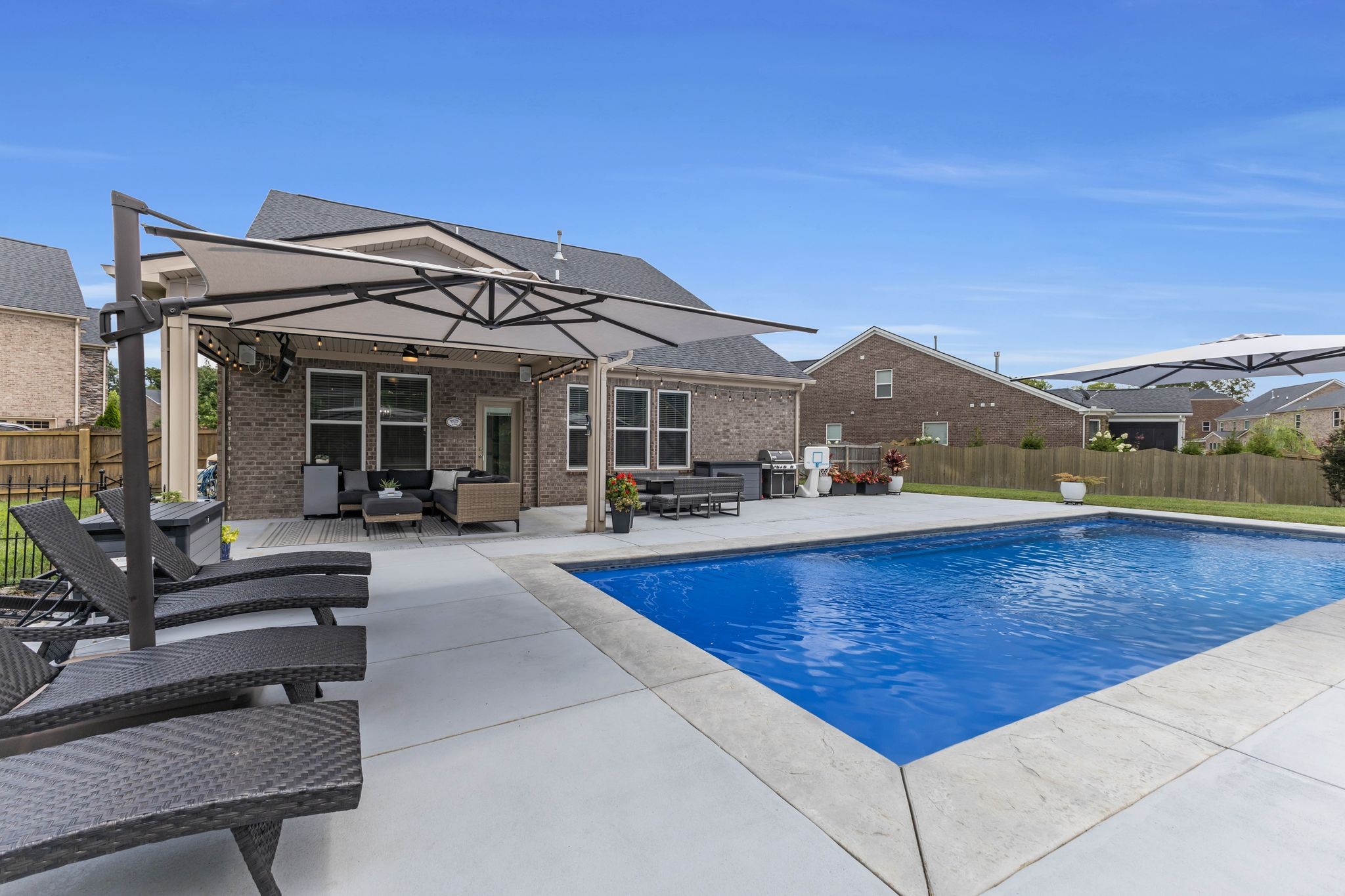 812 Stone Meadow Ct