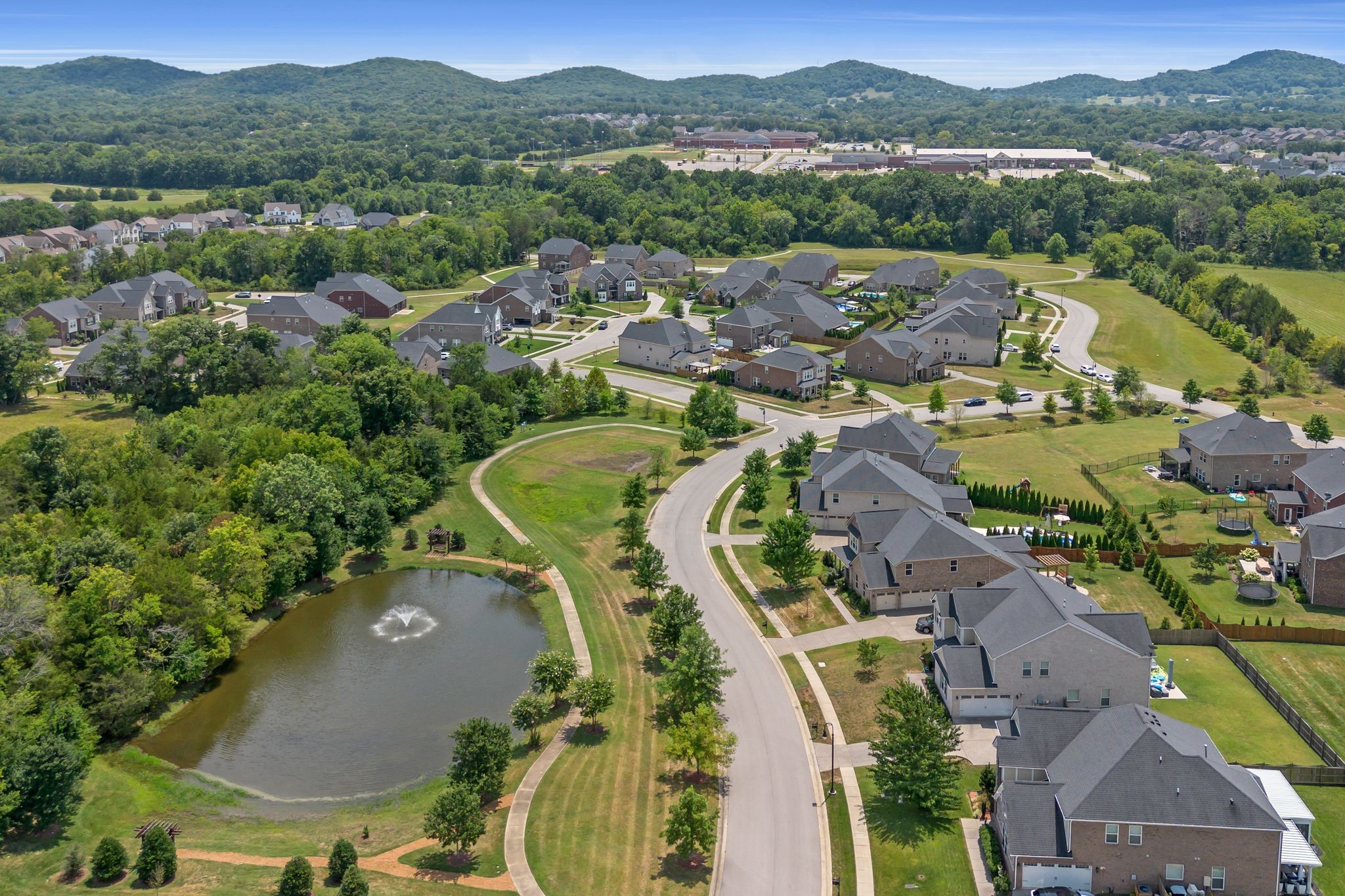 812 Stone Meadow Ct