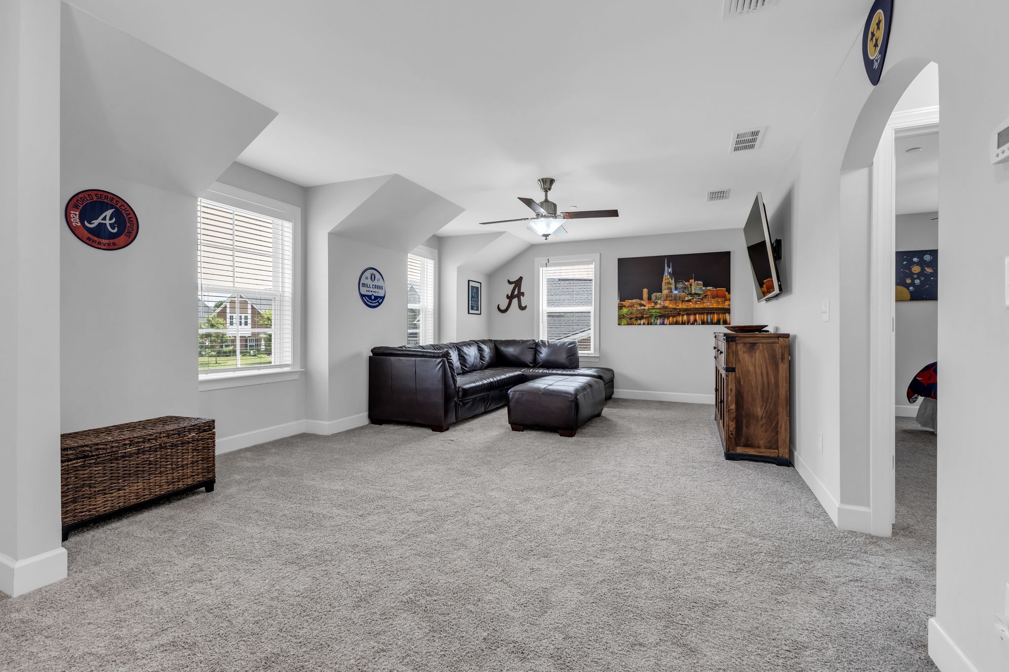 812 Stone Meadow Ct