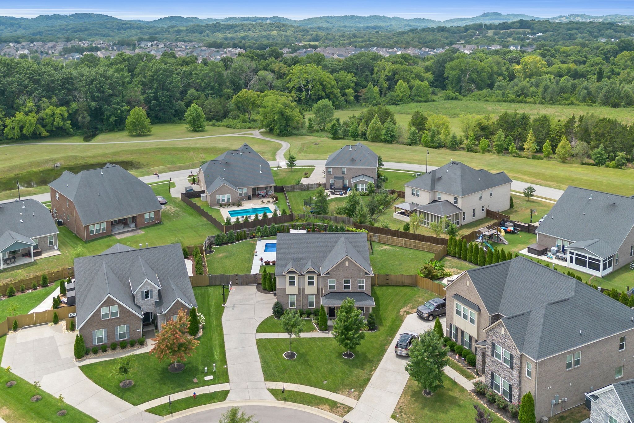 812 Stone Meadow Ct