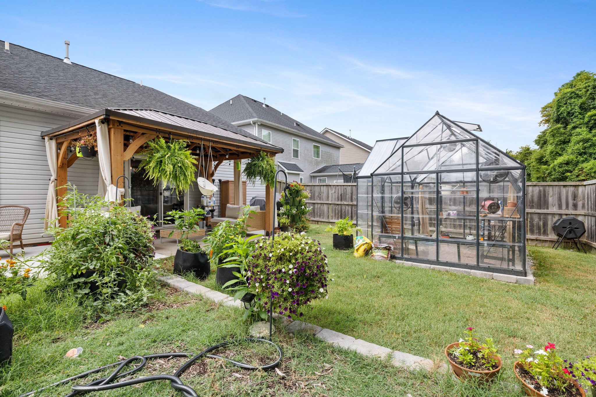 2618 Miranda Dr