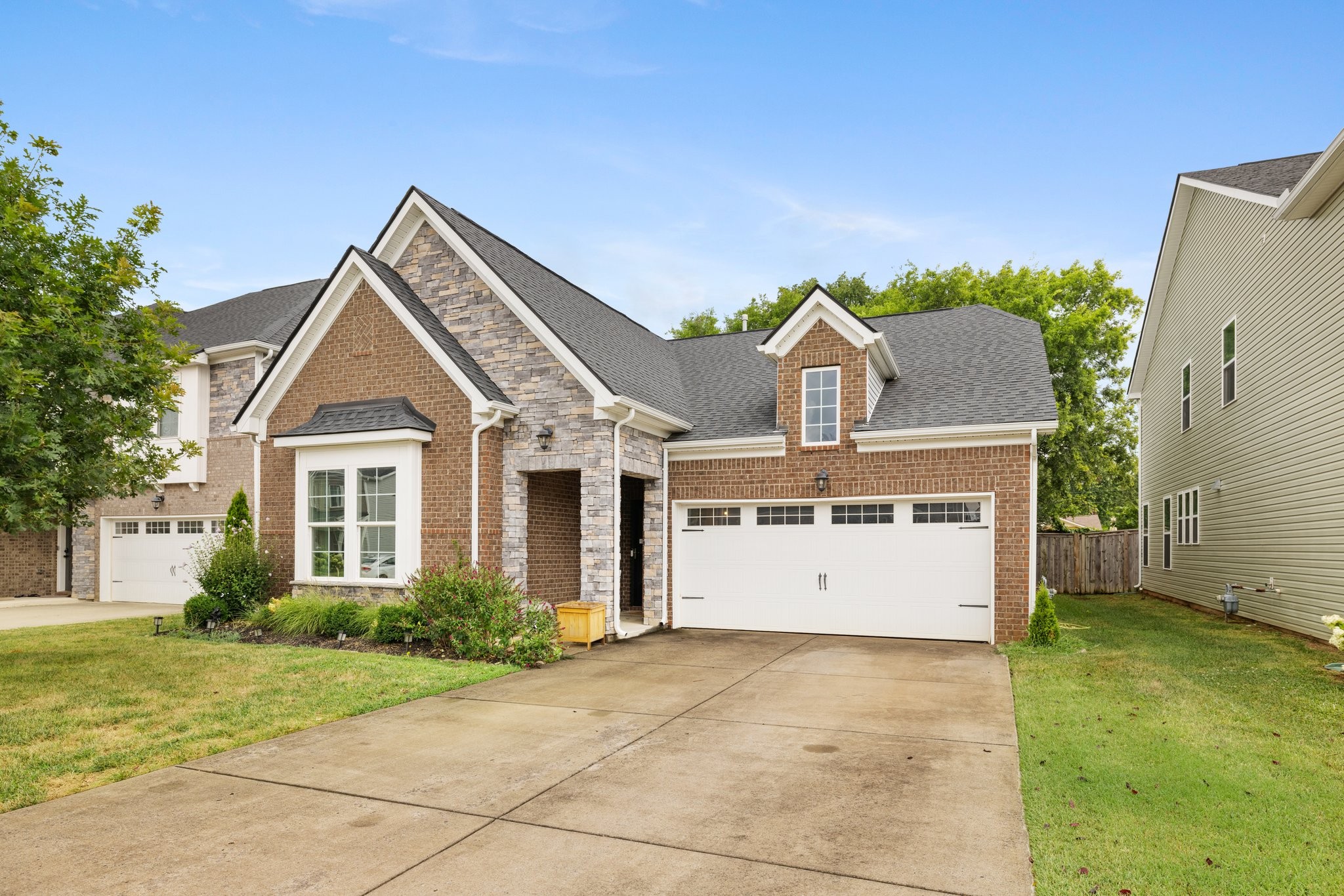 2618 Miranda Dr