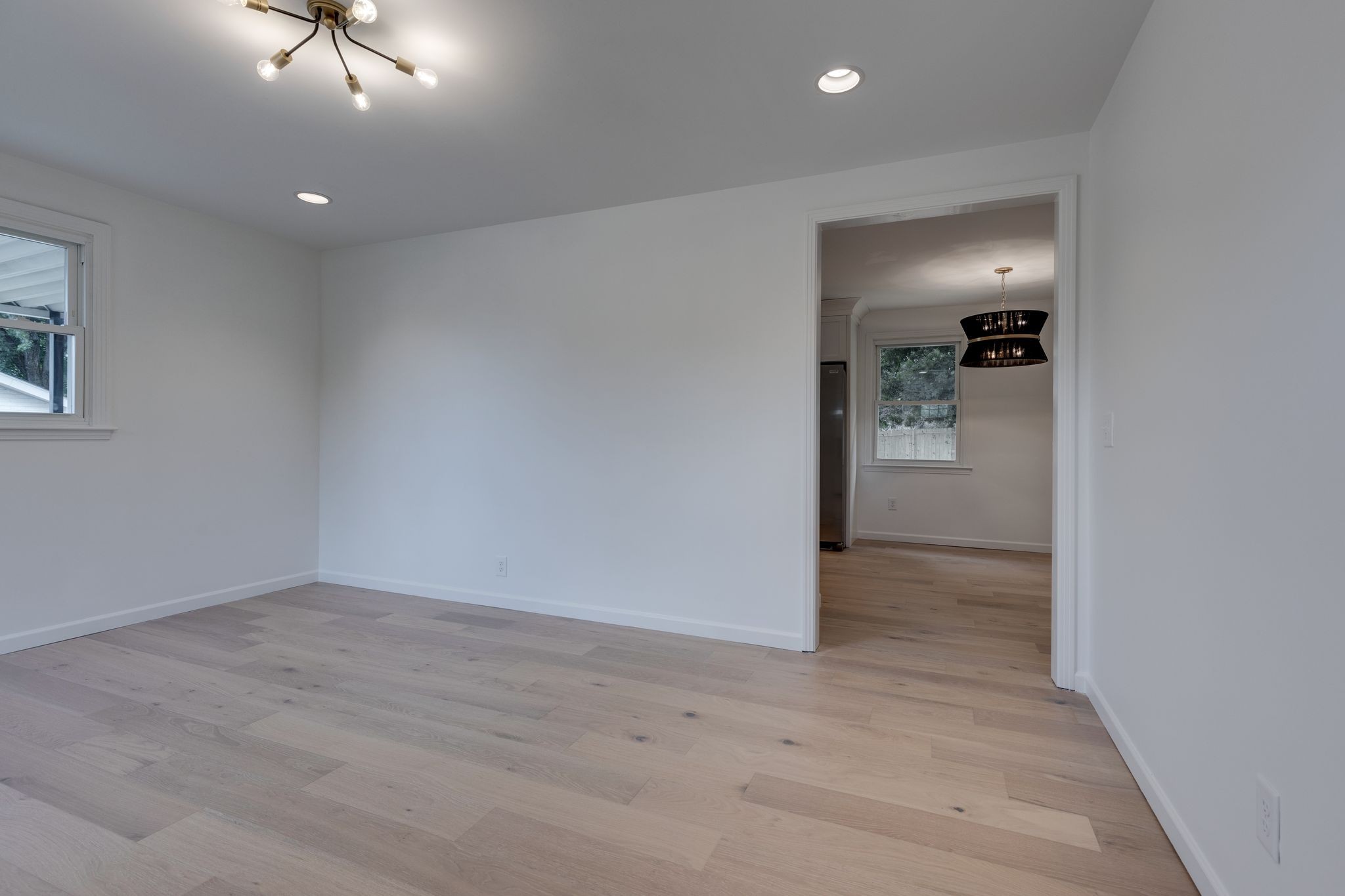 625 W Meade Blvd