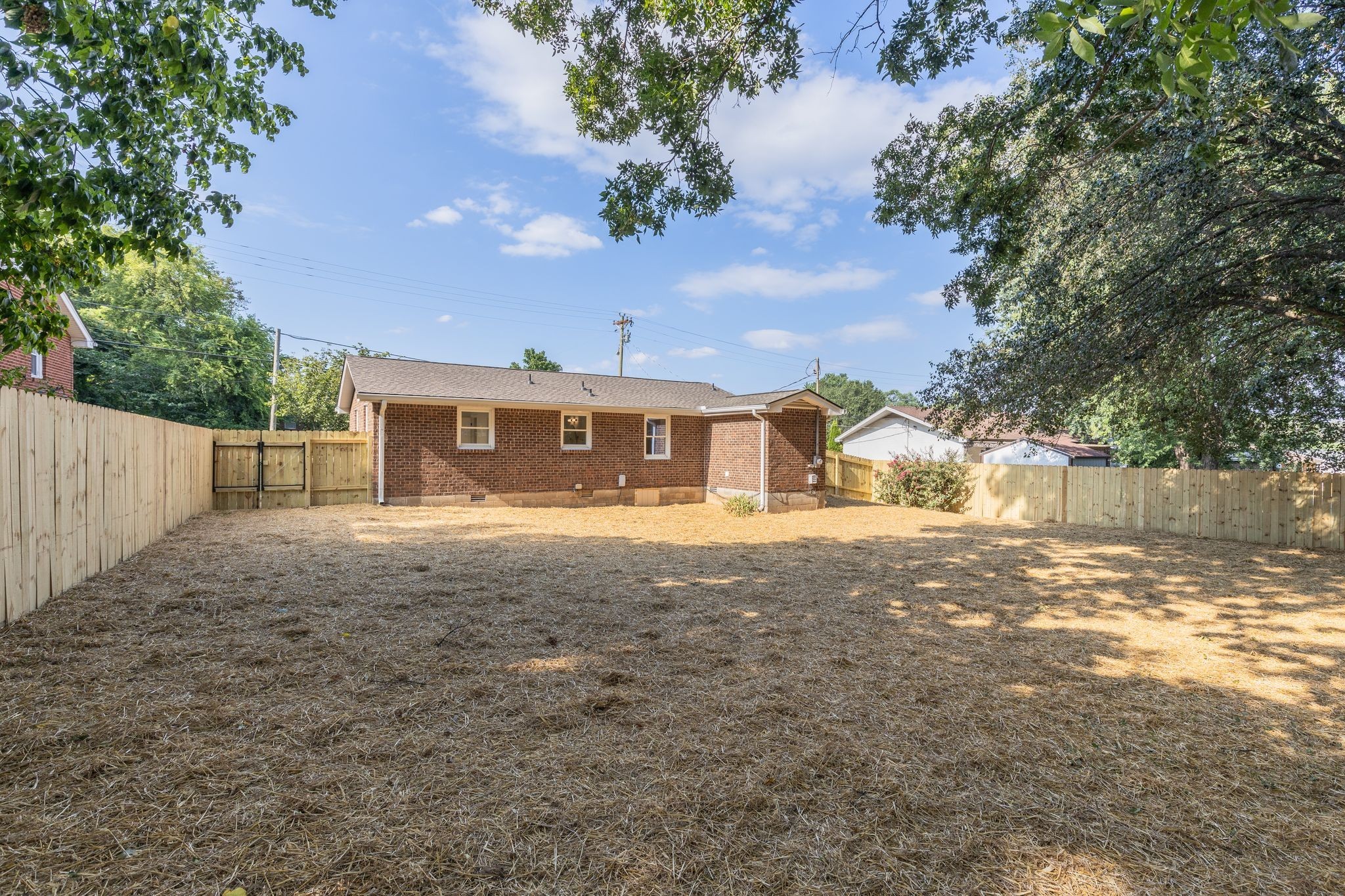 625 W Meade Blvd