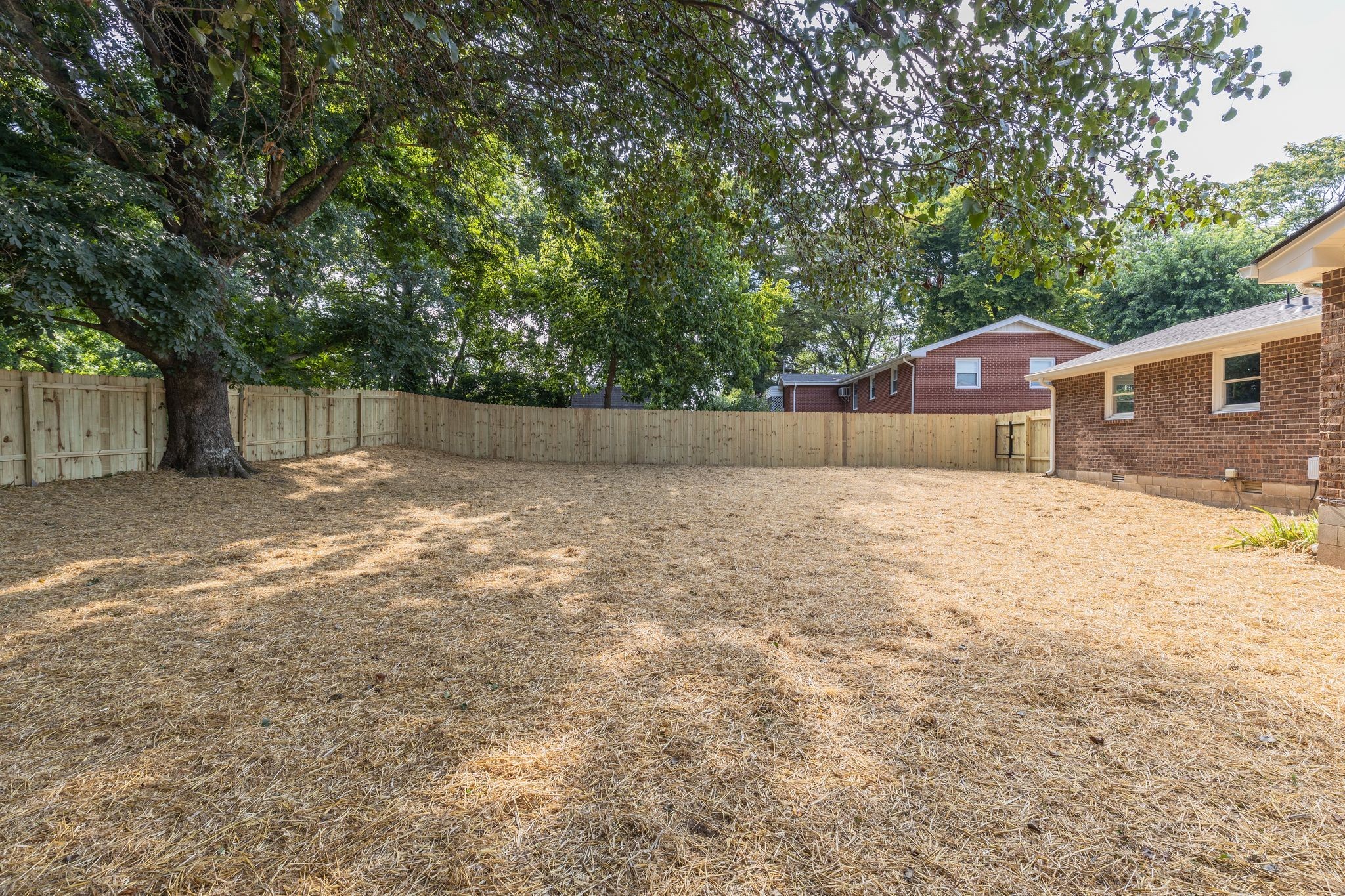 625 W Meade Blvd