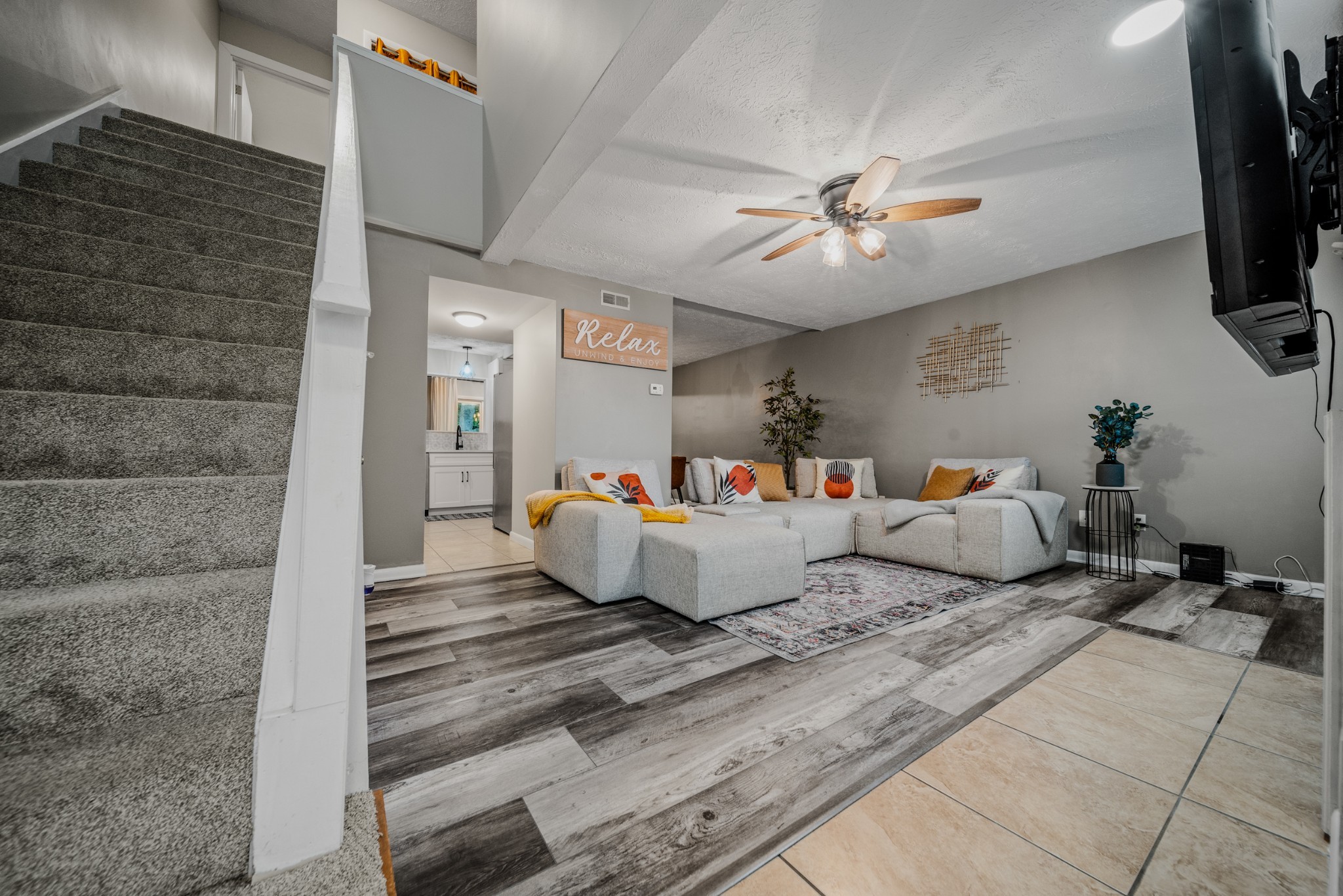 301 Deerpoint Dr
