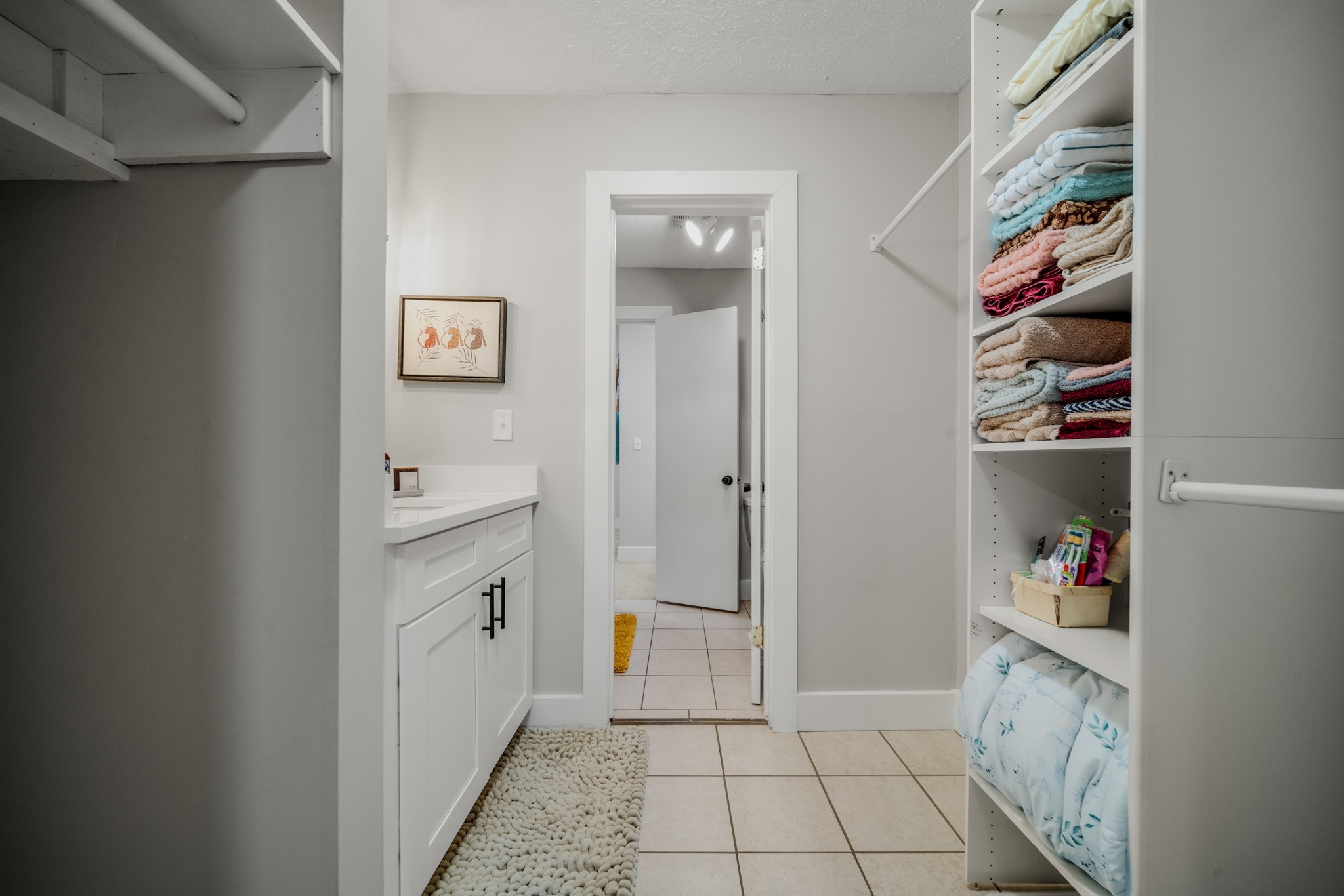 301 Deerpoint Dr