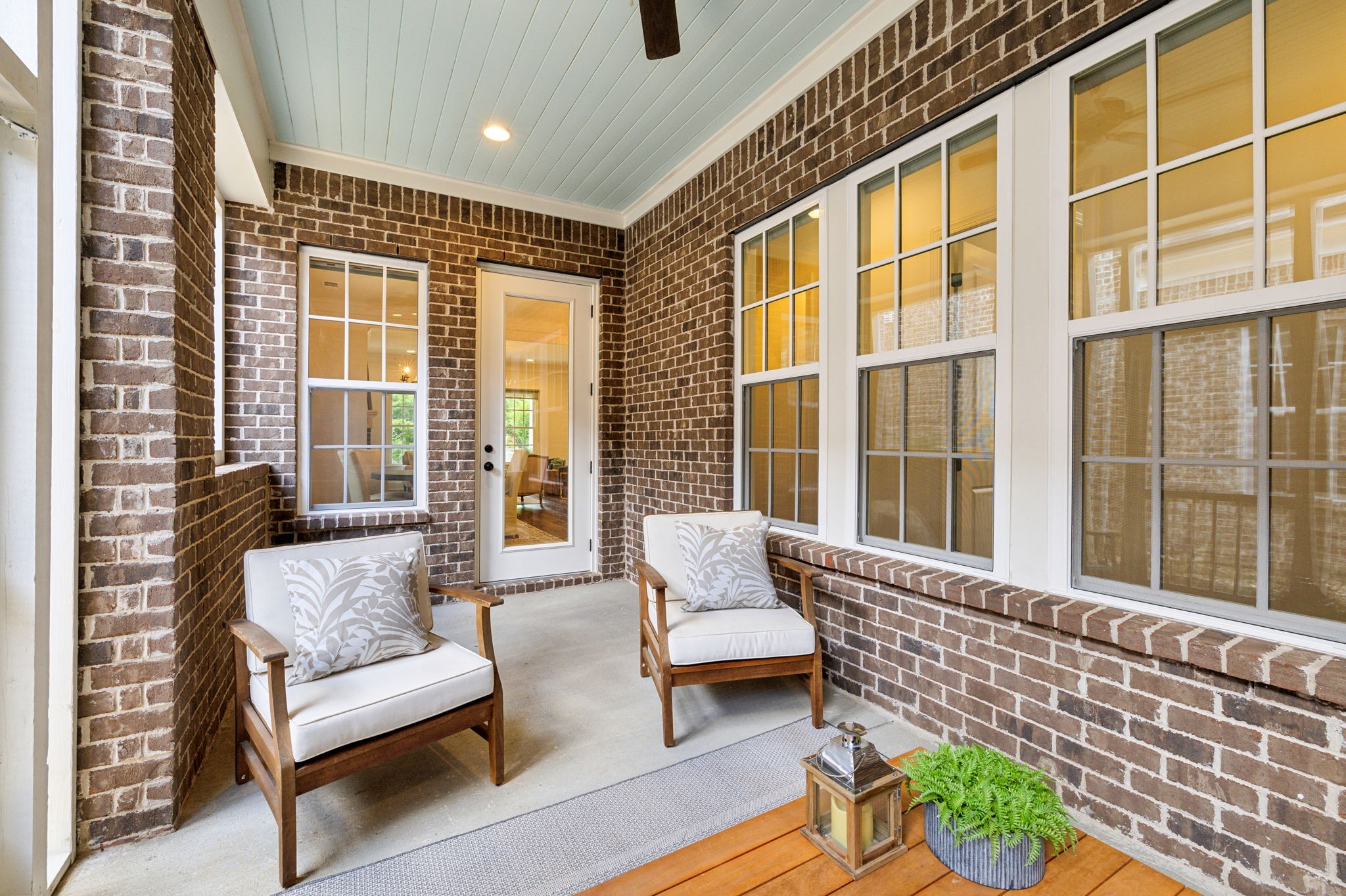 208 Meriwether Blvd