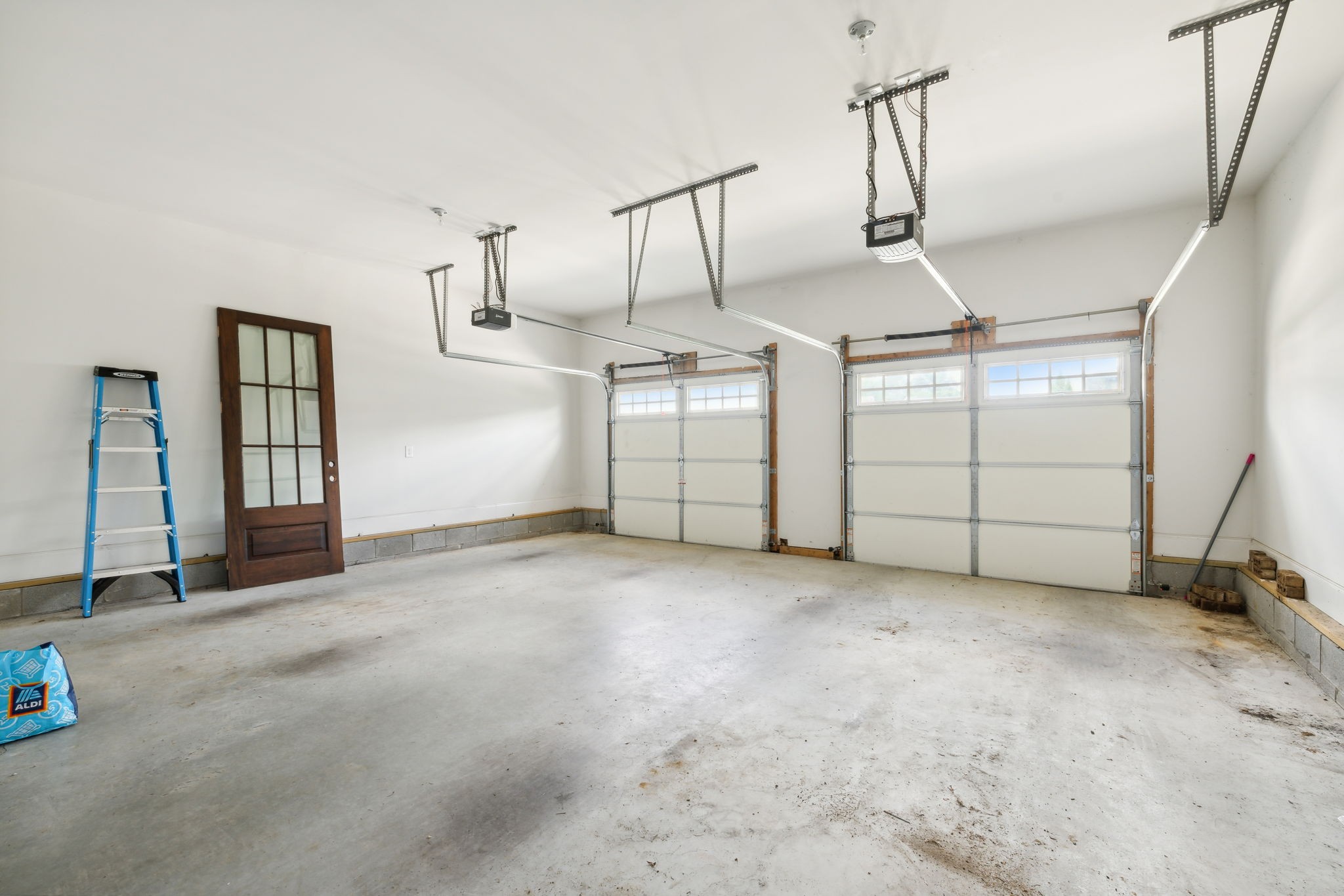 208 Meriwether Blvd