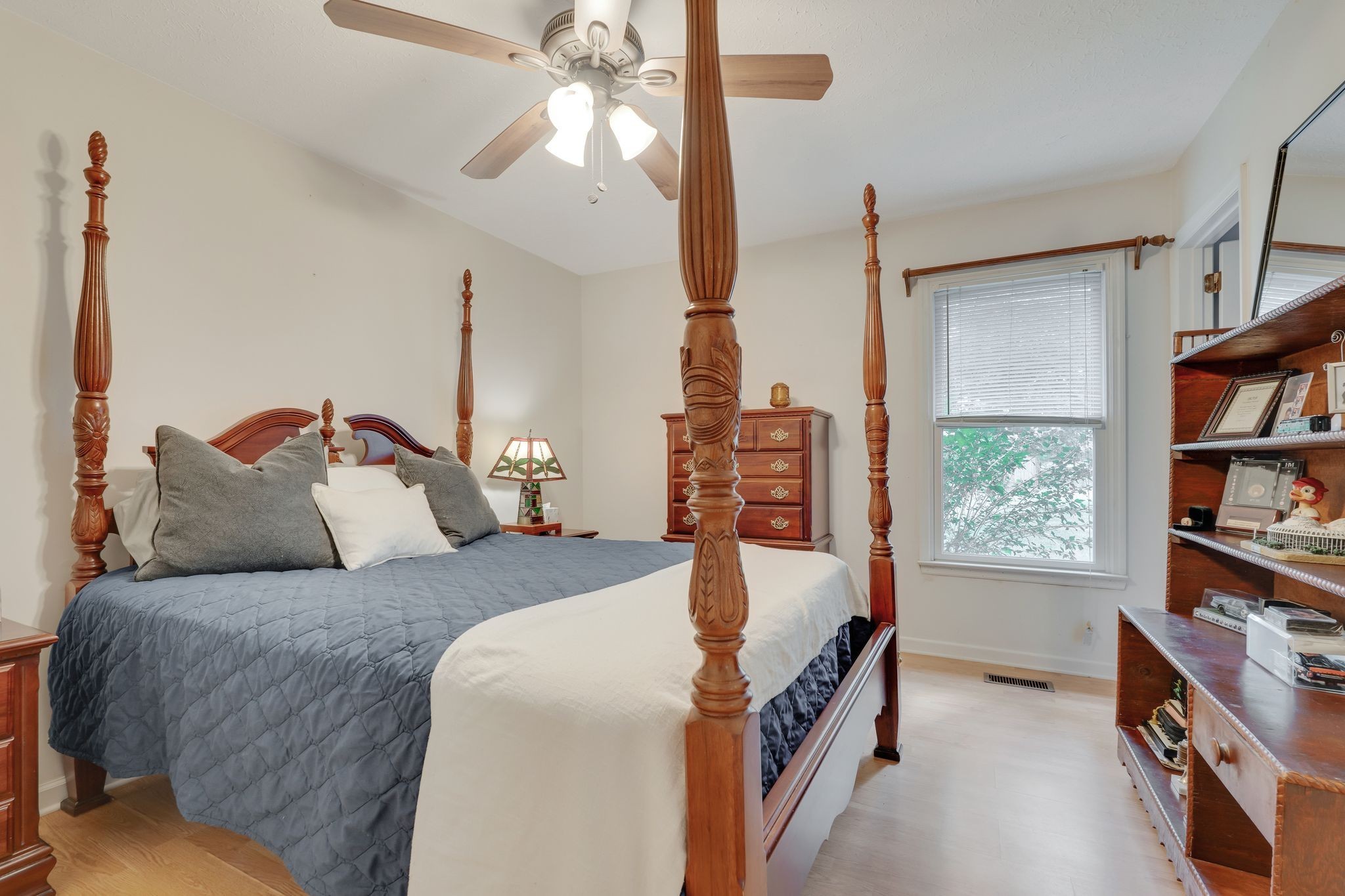 314 Shadowbrook Dr