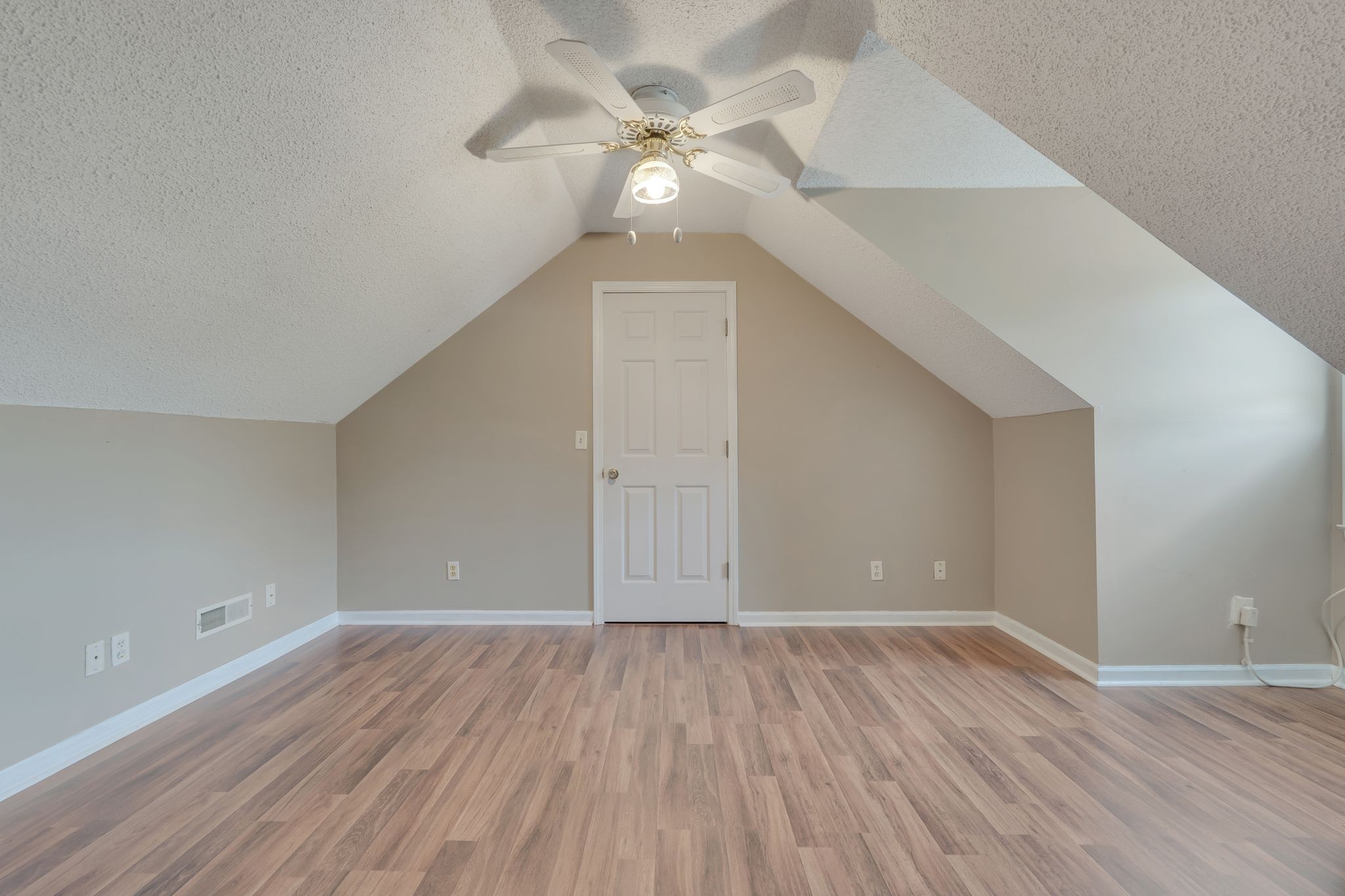 314 Shadowbrook Dr