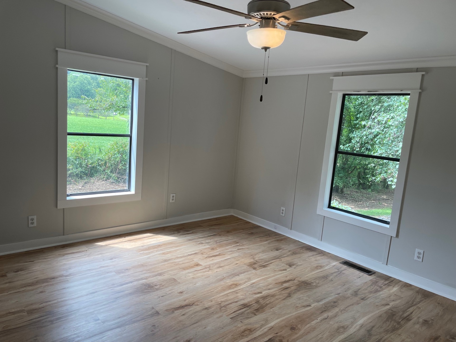 428 Hayes Ridge Rd