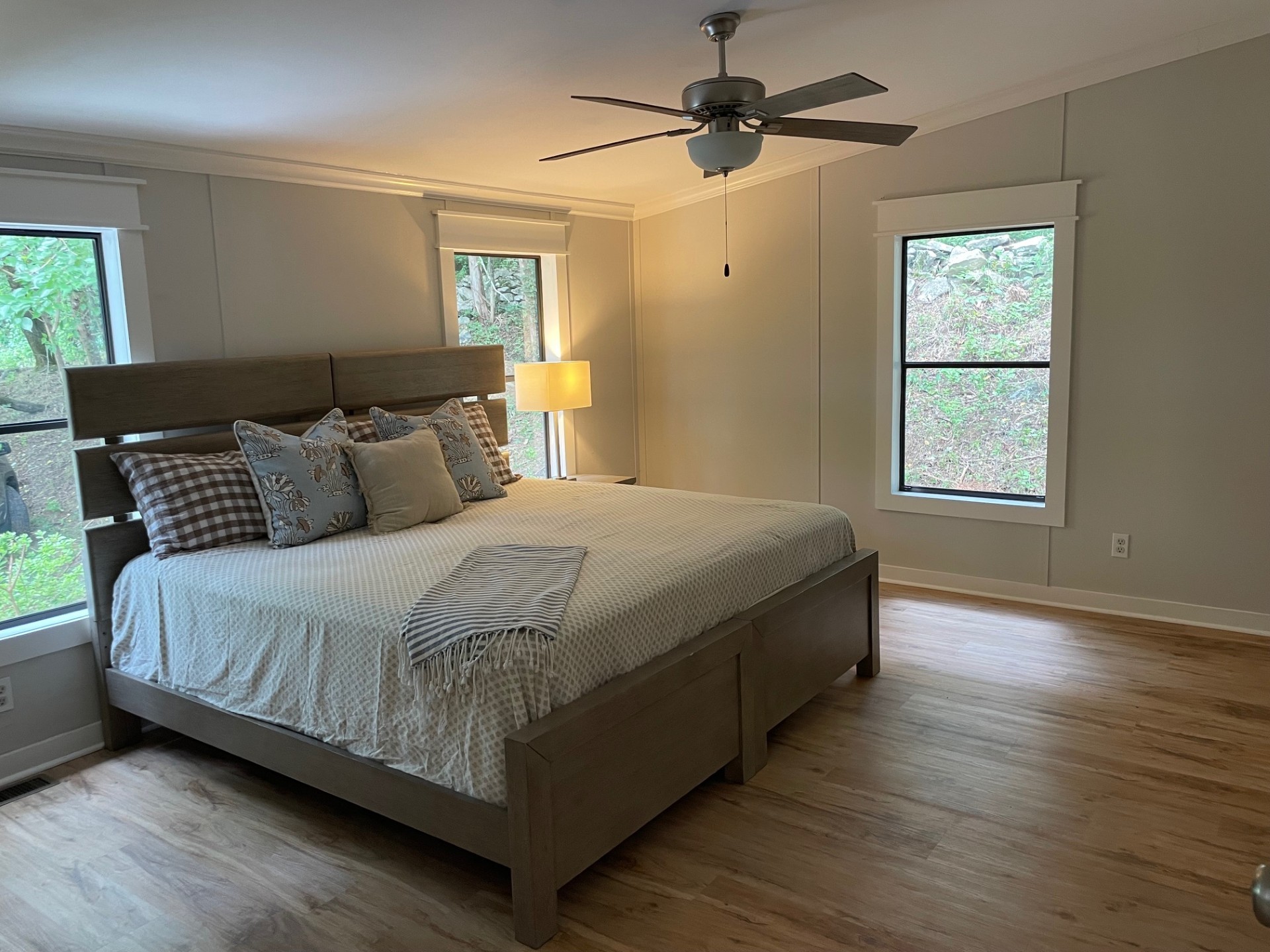 428 Hayes Ridge Rd