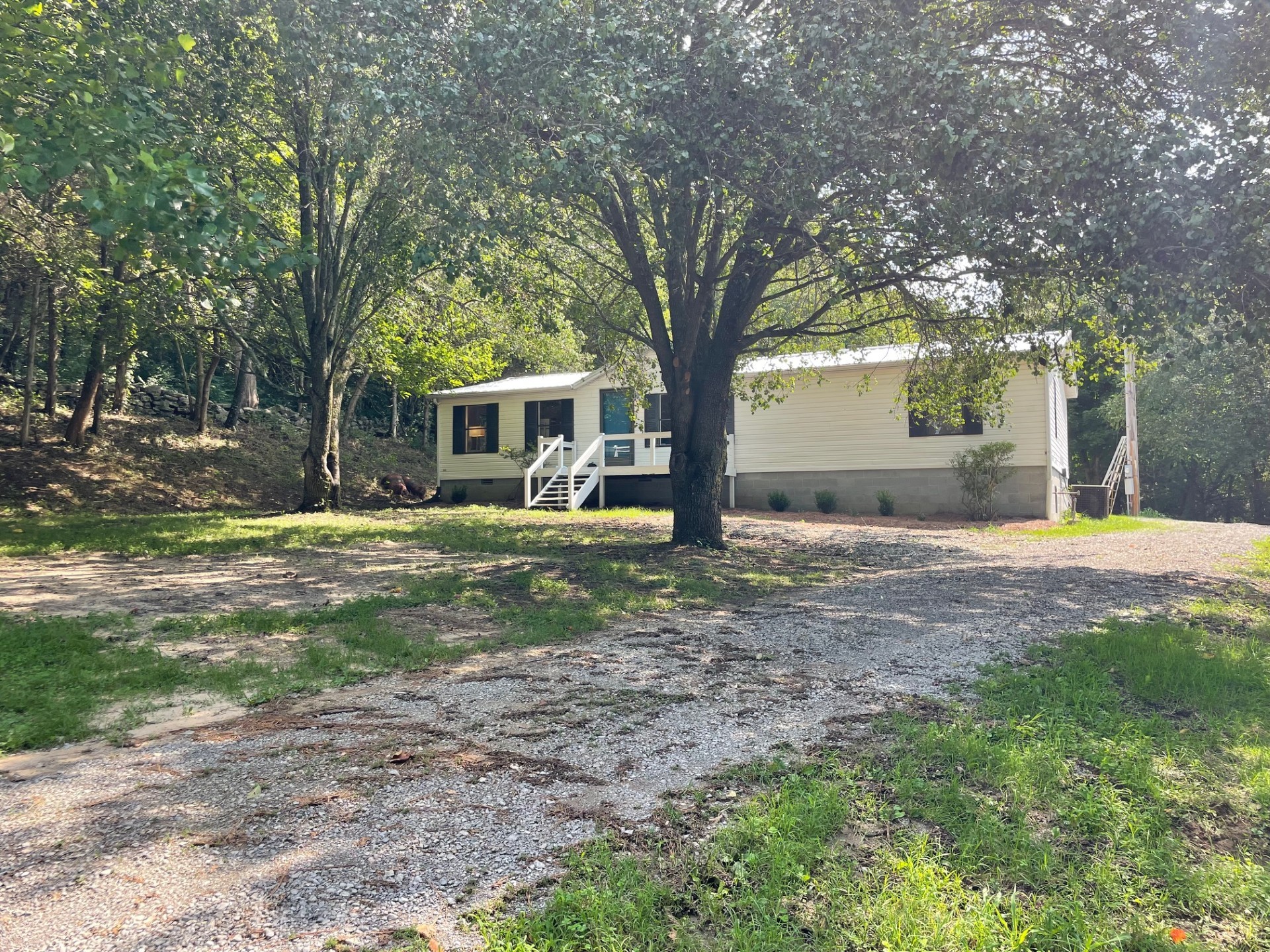 428 Hayes Ridge Rd