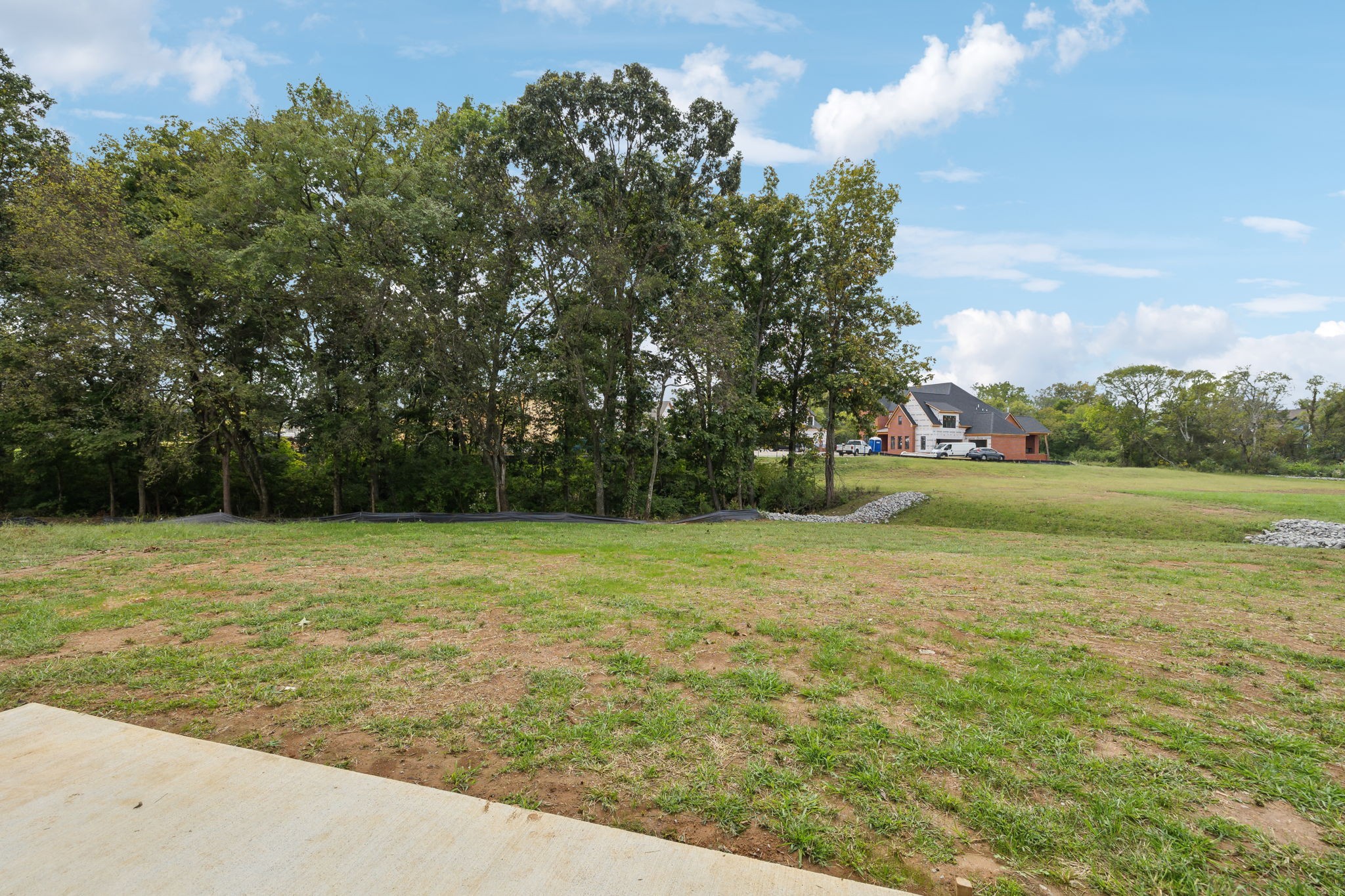 5415 Maroon Dr