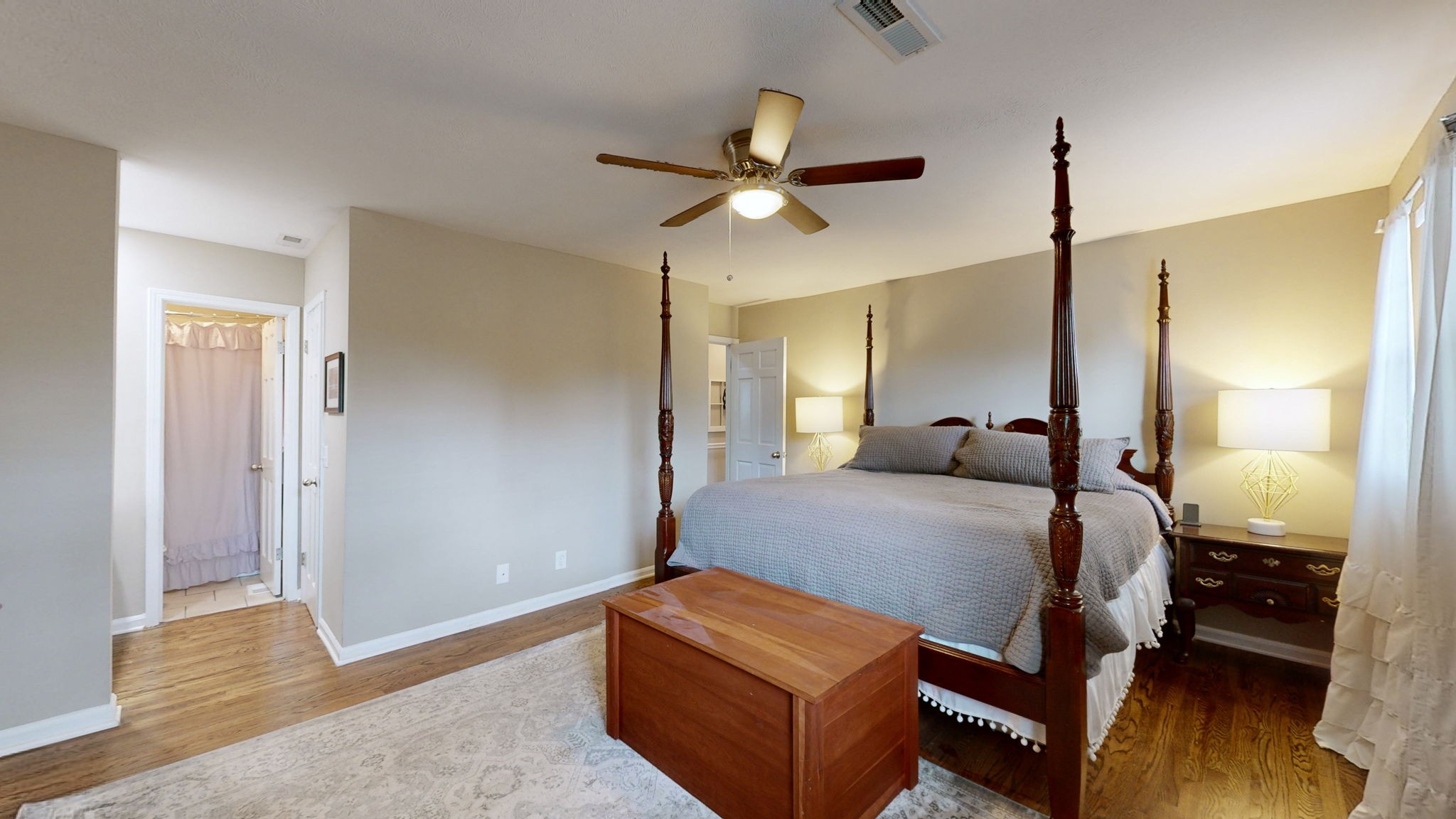 1002 E Northfield Blvd Unit: B104