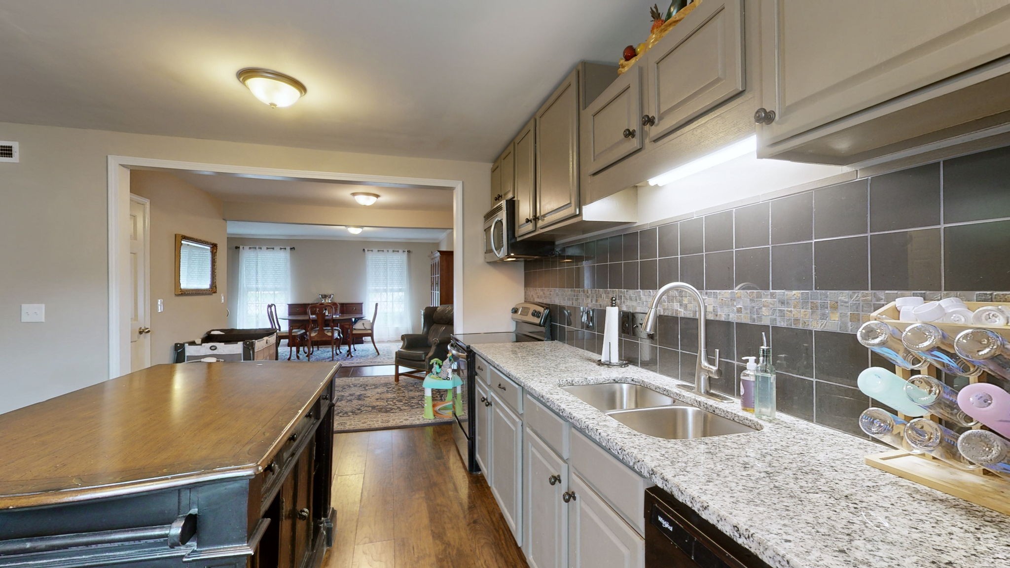 1002 E Northfield Blvd Unit: B104