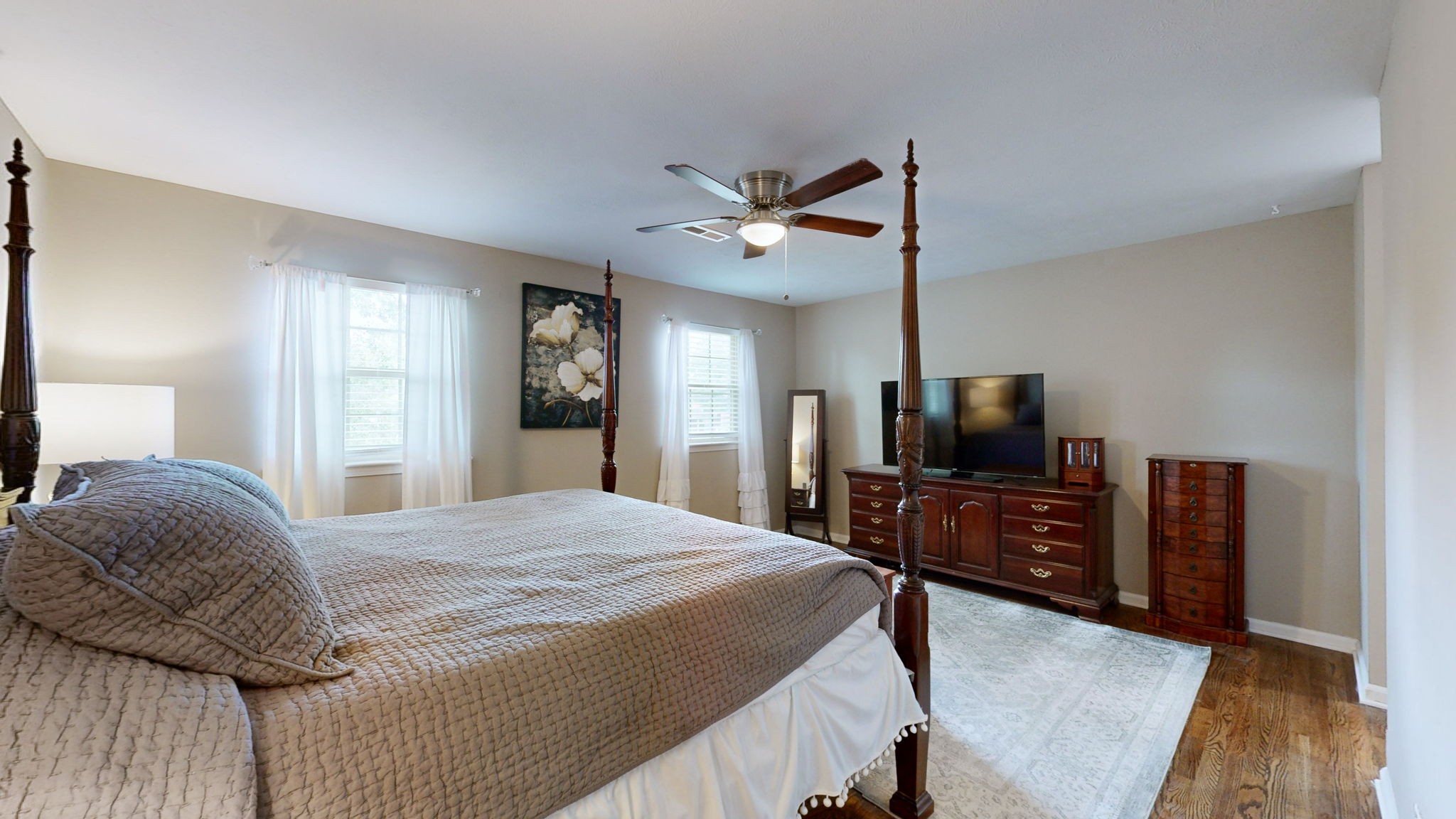 1002 E Northfield Blvd Unit: B104