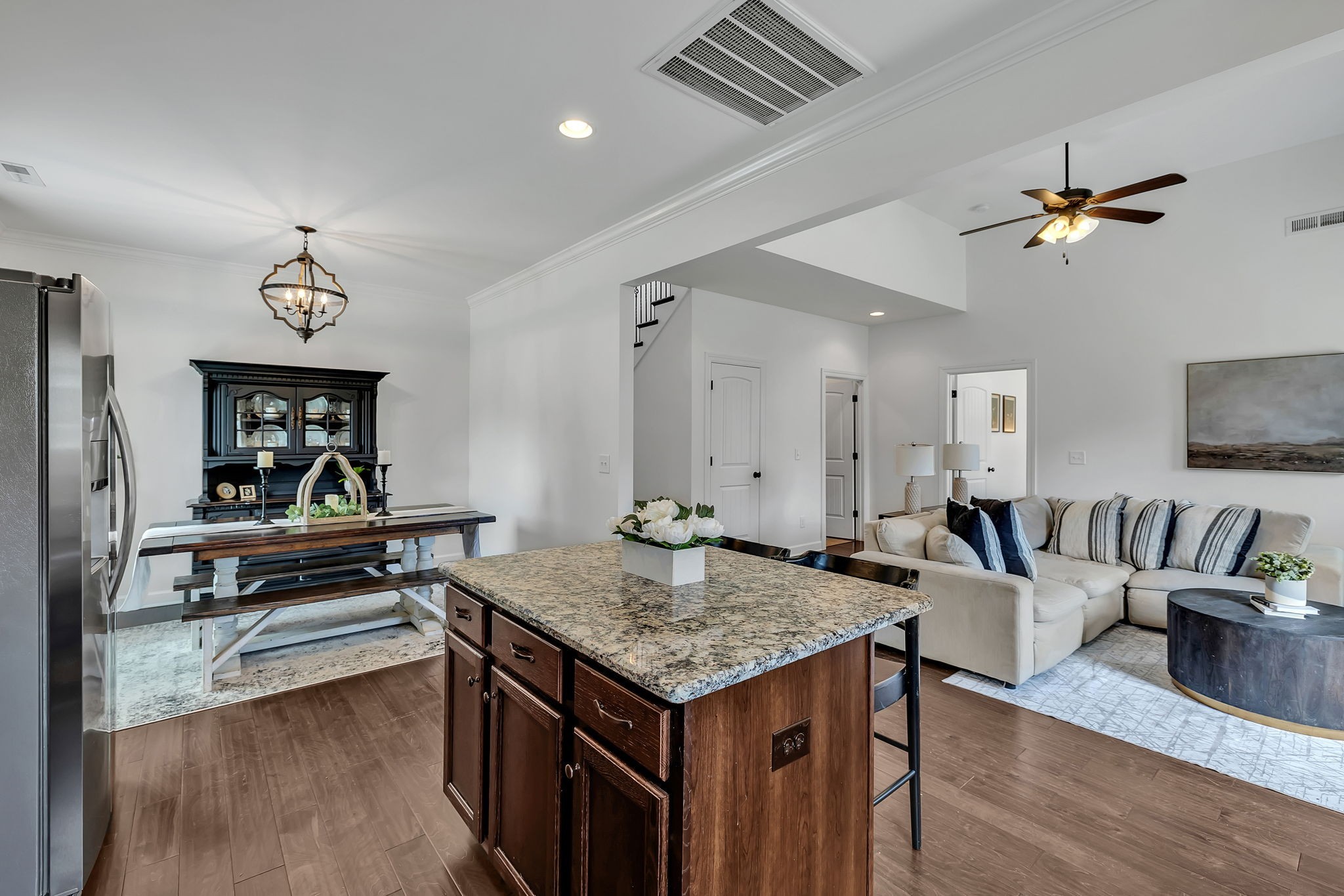 5210 Firefly Pl