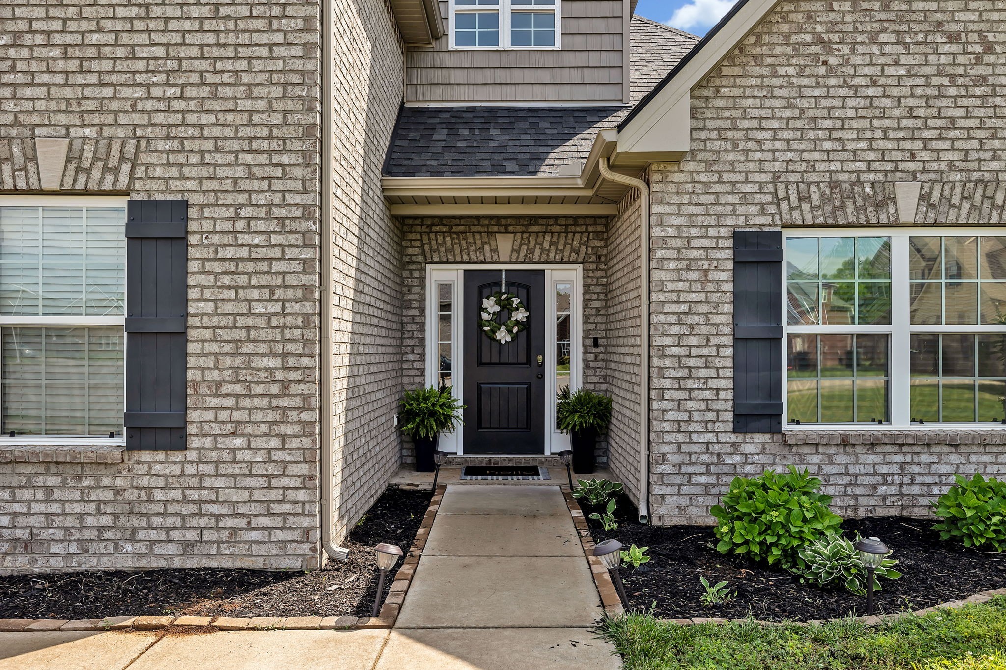 5210 Firefly Pl