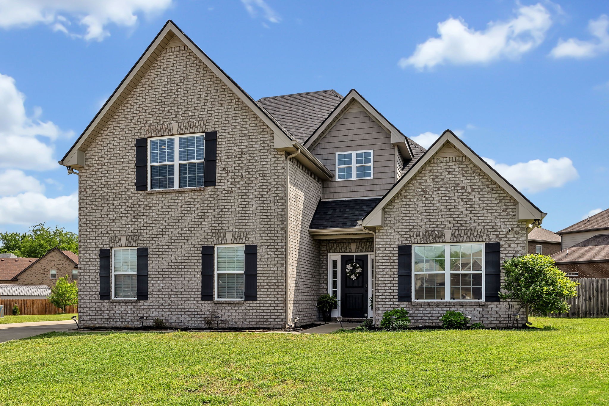 5210 Firefly Pl