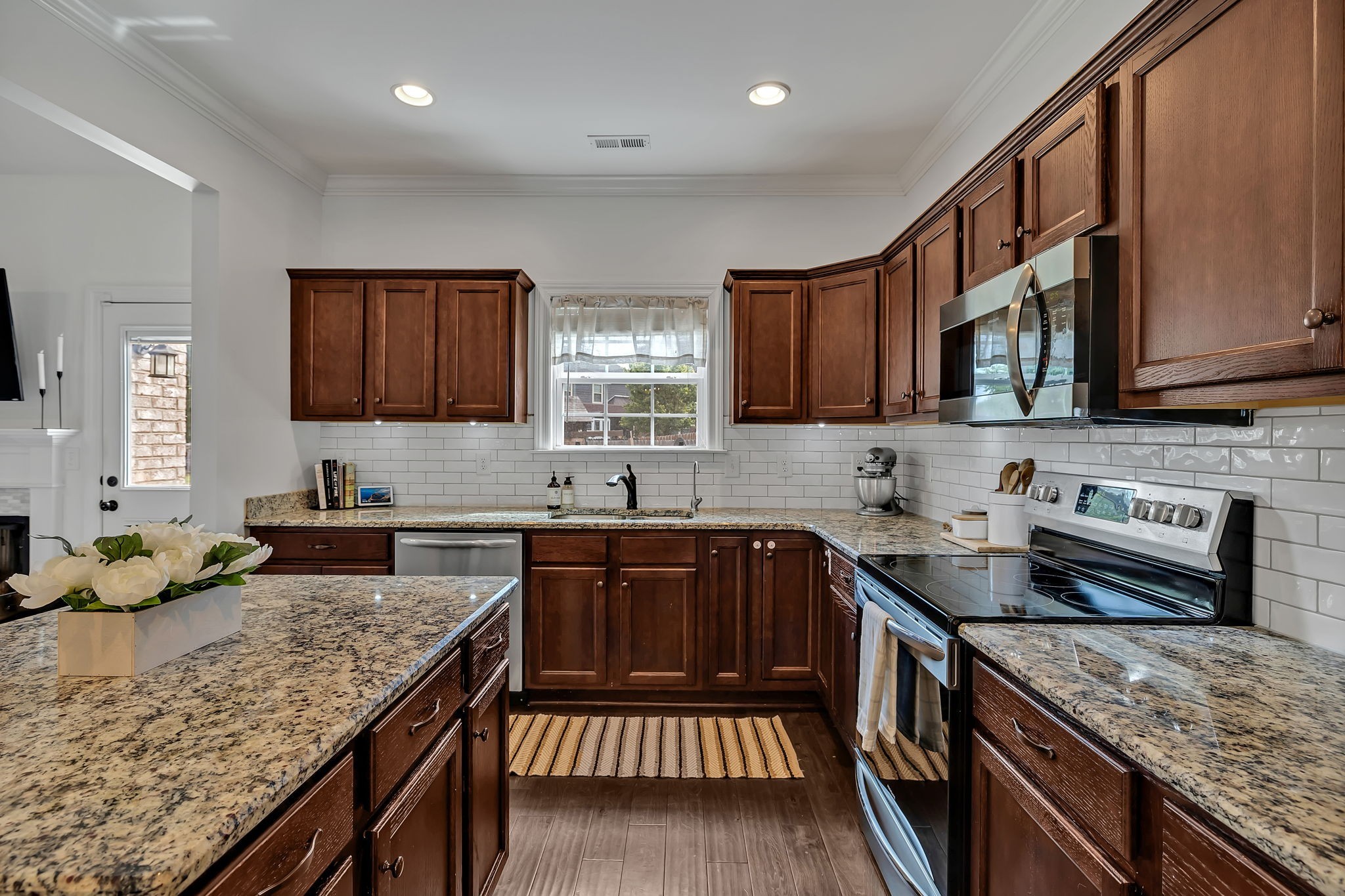 5210 Firefly Pl