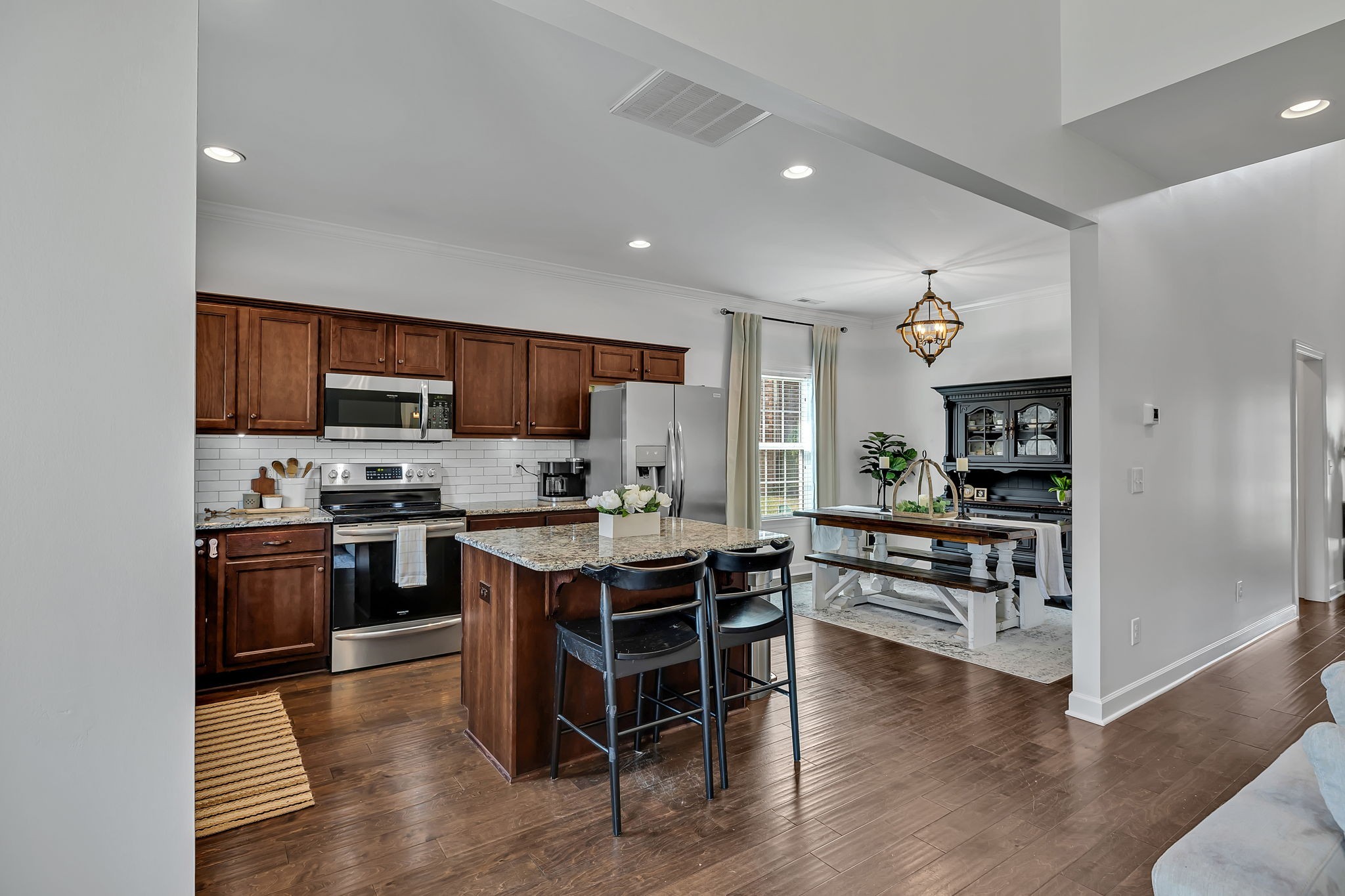 5210 Firefly Pl