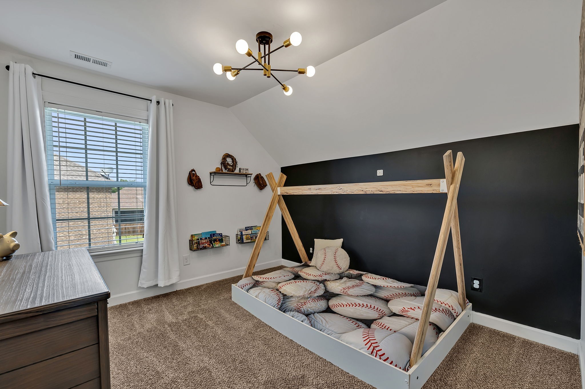 5210 Firefly Pl