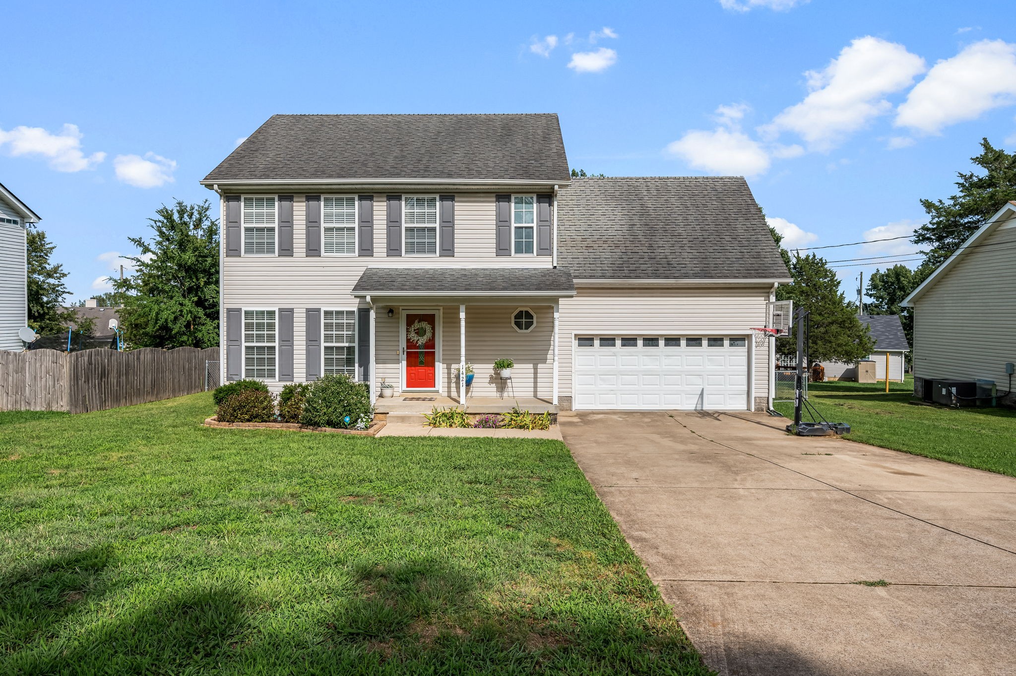 1421 Tuffnell Dr