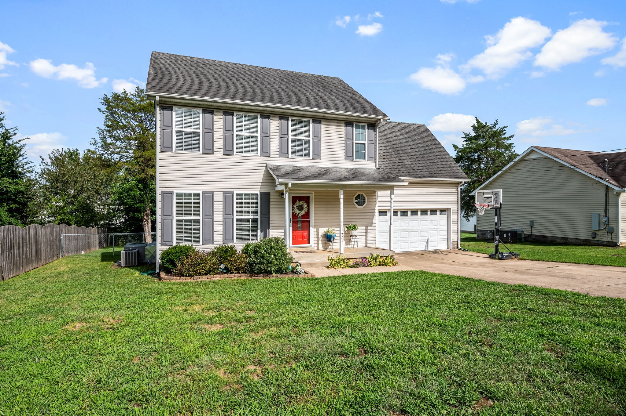 1421 Tuffnell Dr