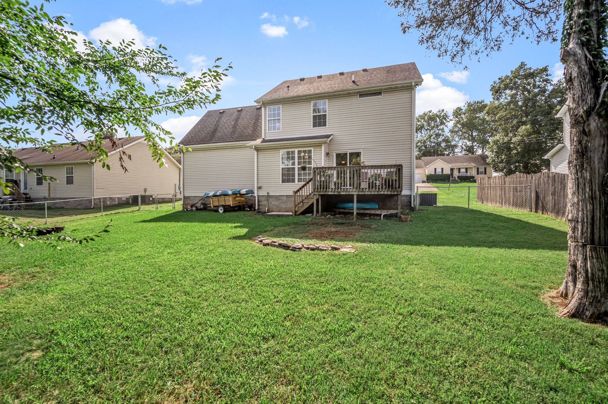 1421 Tuffnell Dr