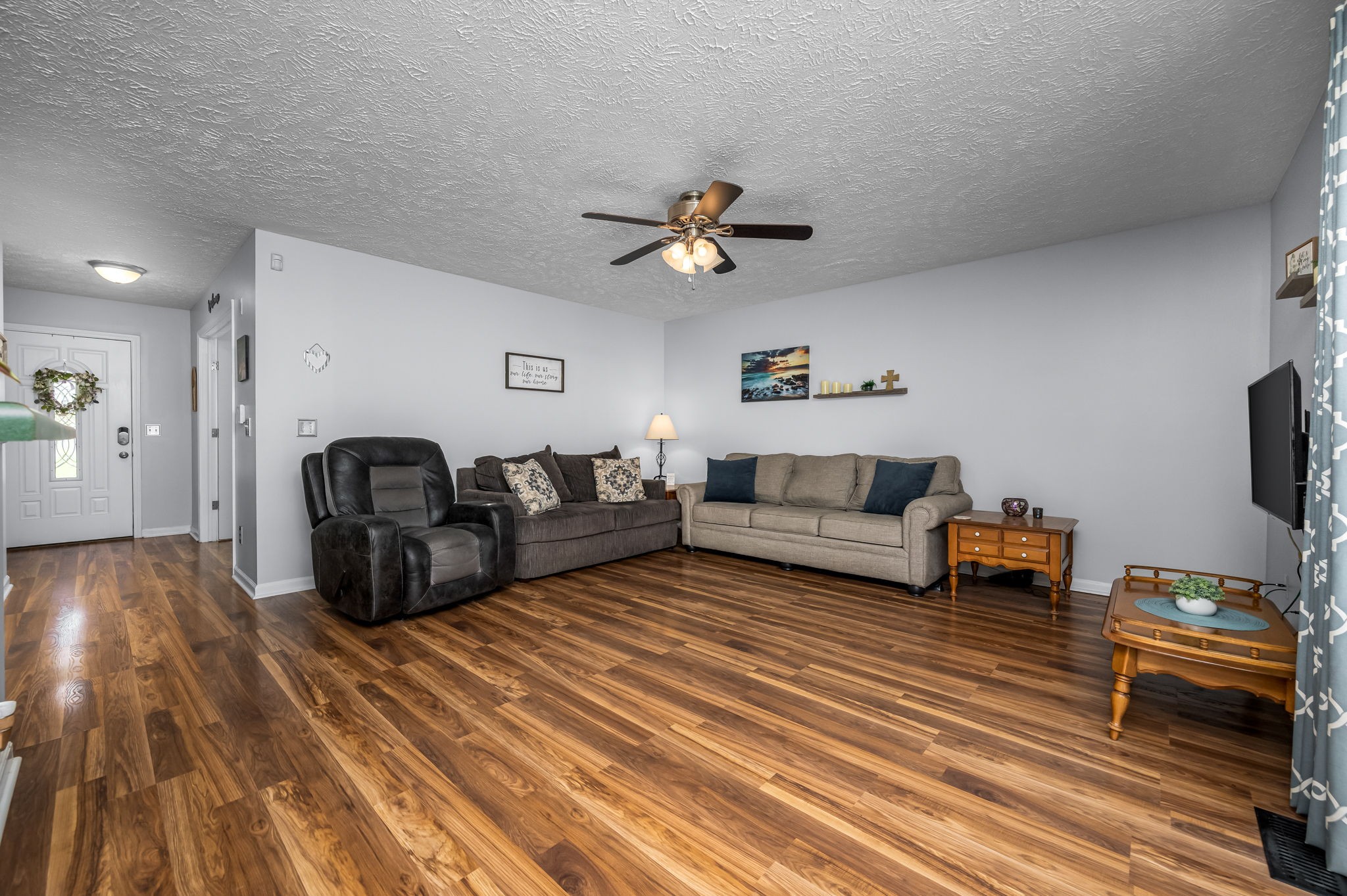 1421 Tuffnell Dr