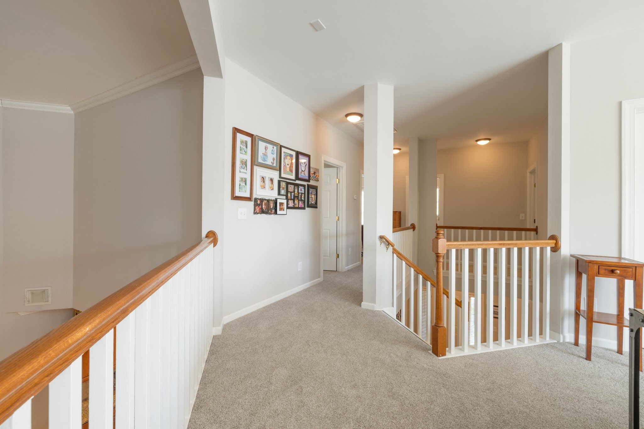 305 Meadowglade Ln